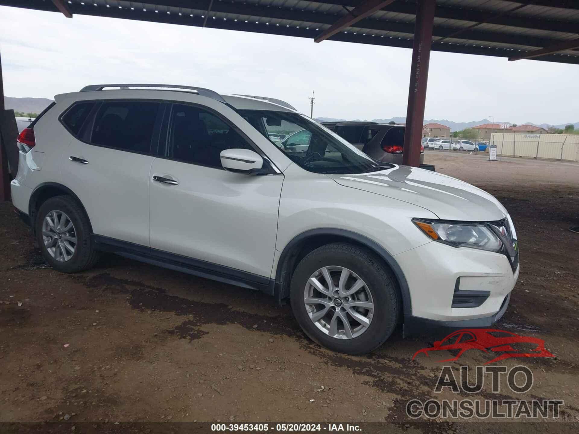 NISSAN ROGUE 2017 - KNMAT2MT3HP619061