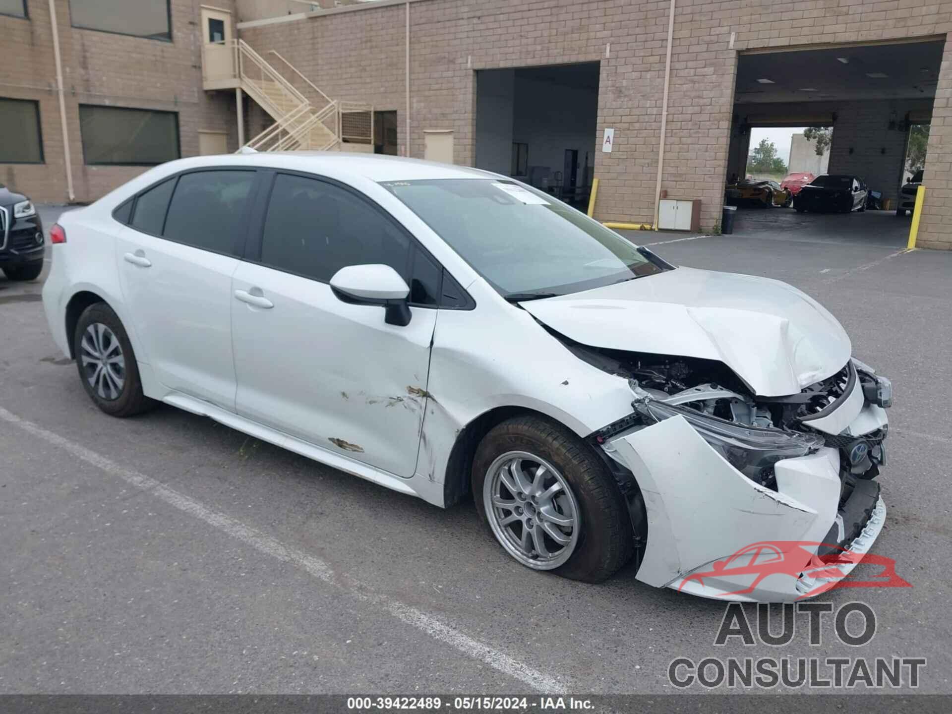 TOYOTA COROLLA 2022 - JTDEAMDE1N3010560