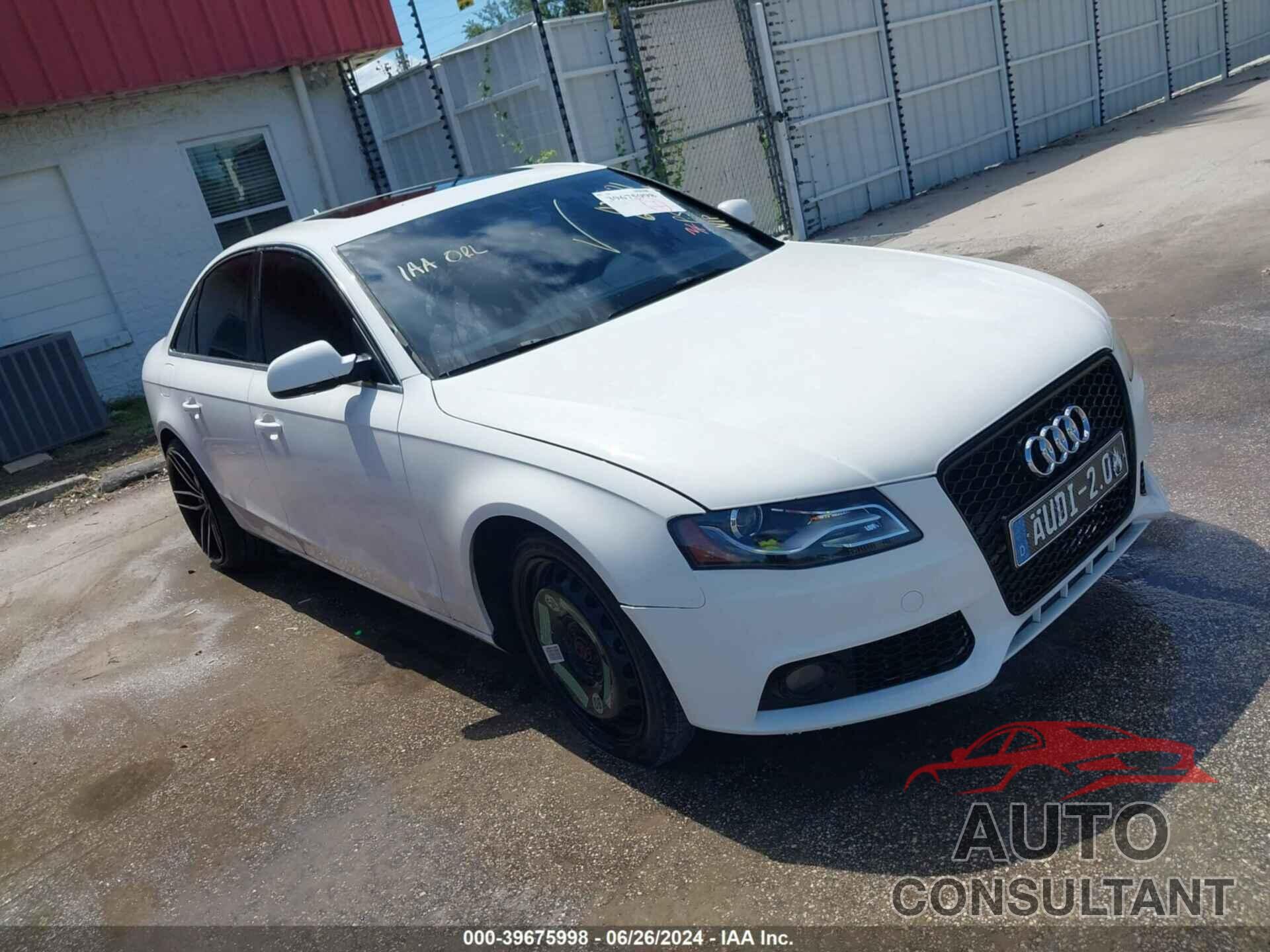 AUDI A4 2011 - WAUEFAFL3BN034321
