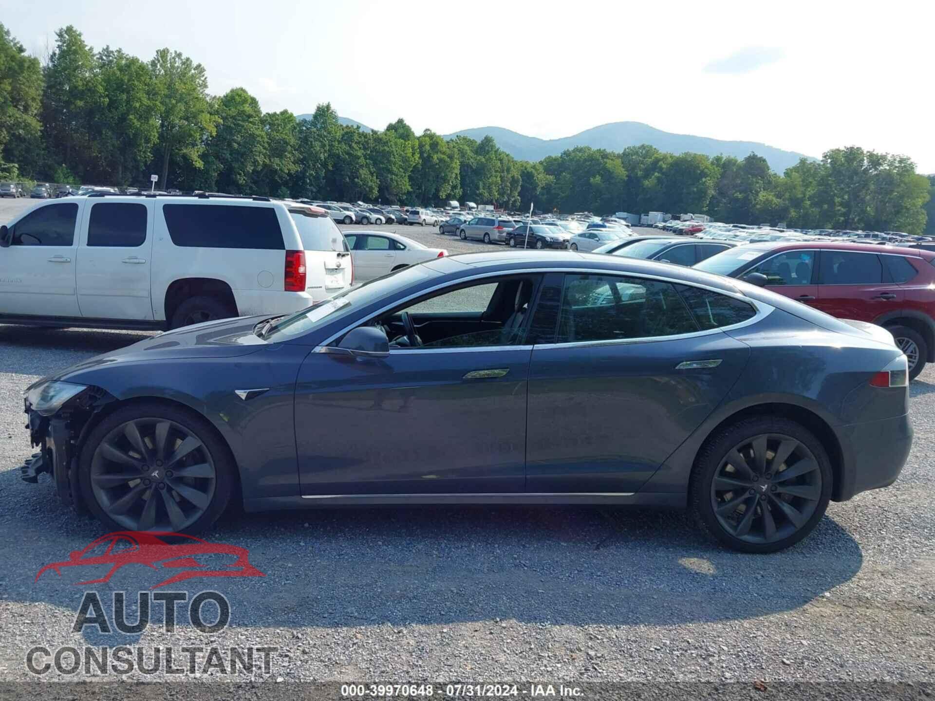 TESLA MODEL S 2017 - 5YJSA1E26HF188221