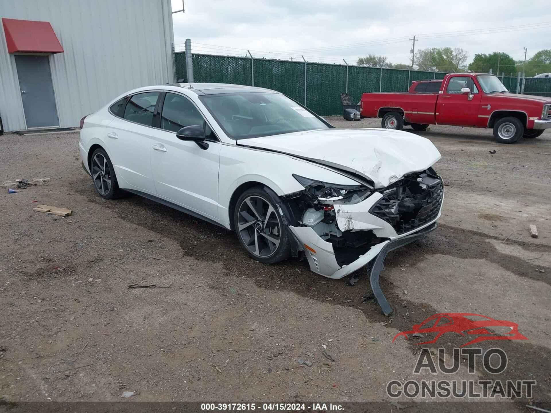 HYUNDAI SONATA 2022 - 5NPEJ4J26NH138016