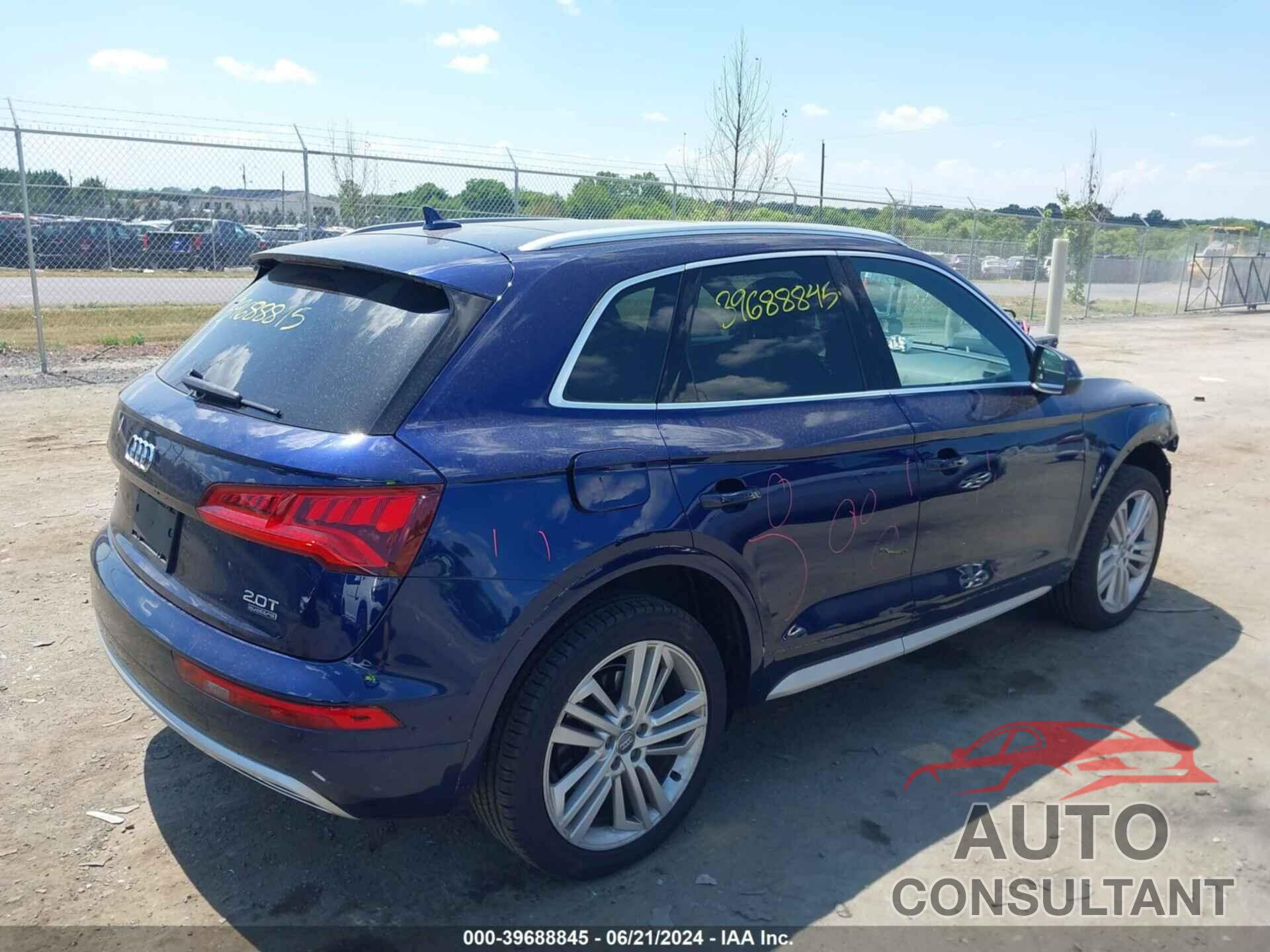 AUDI Q5 2018 - WA1BNAFY3J2118427