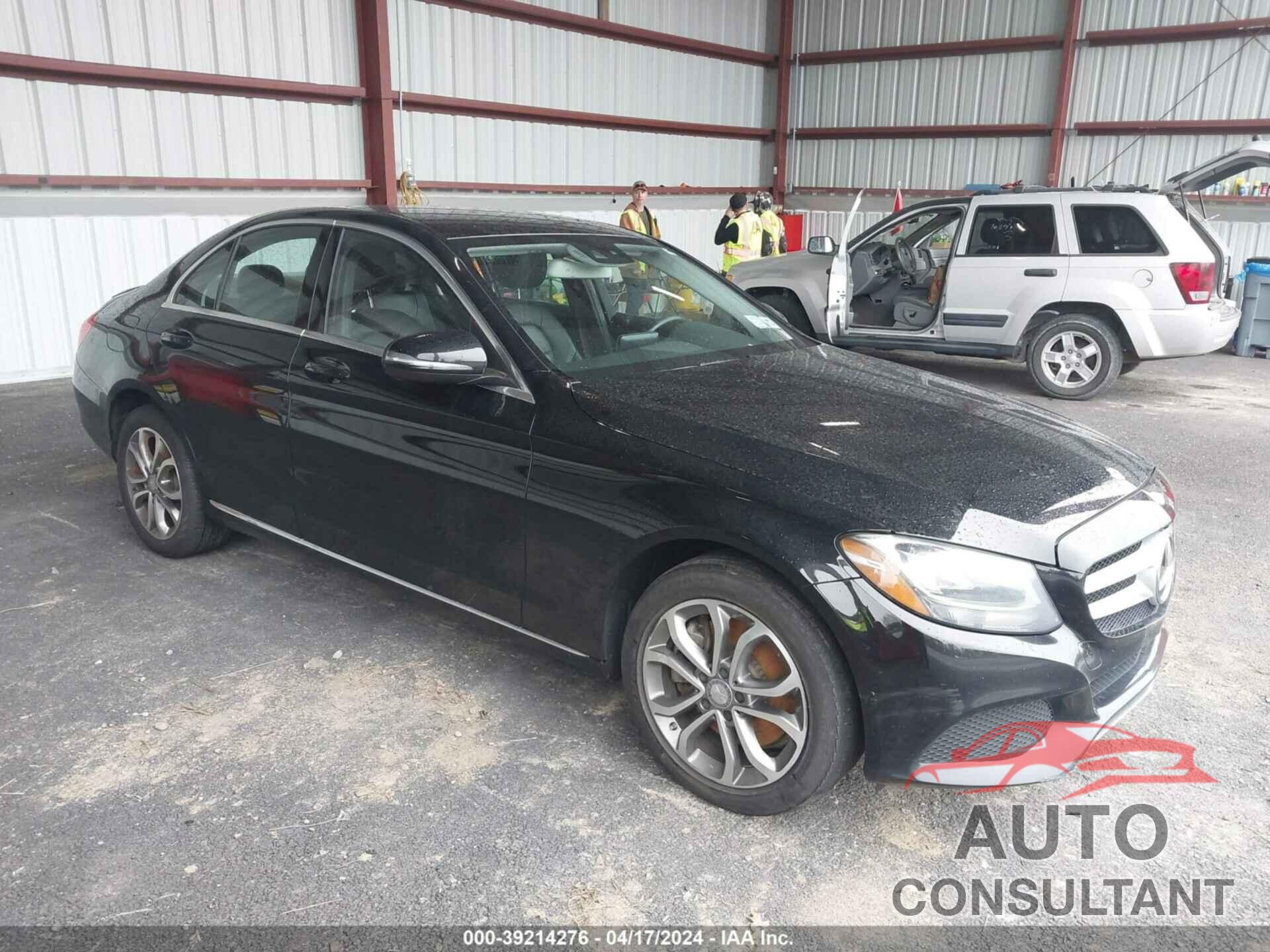 MERCEDES-BENZ C 300 2016 - 55SWF4KB1GU123055