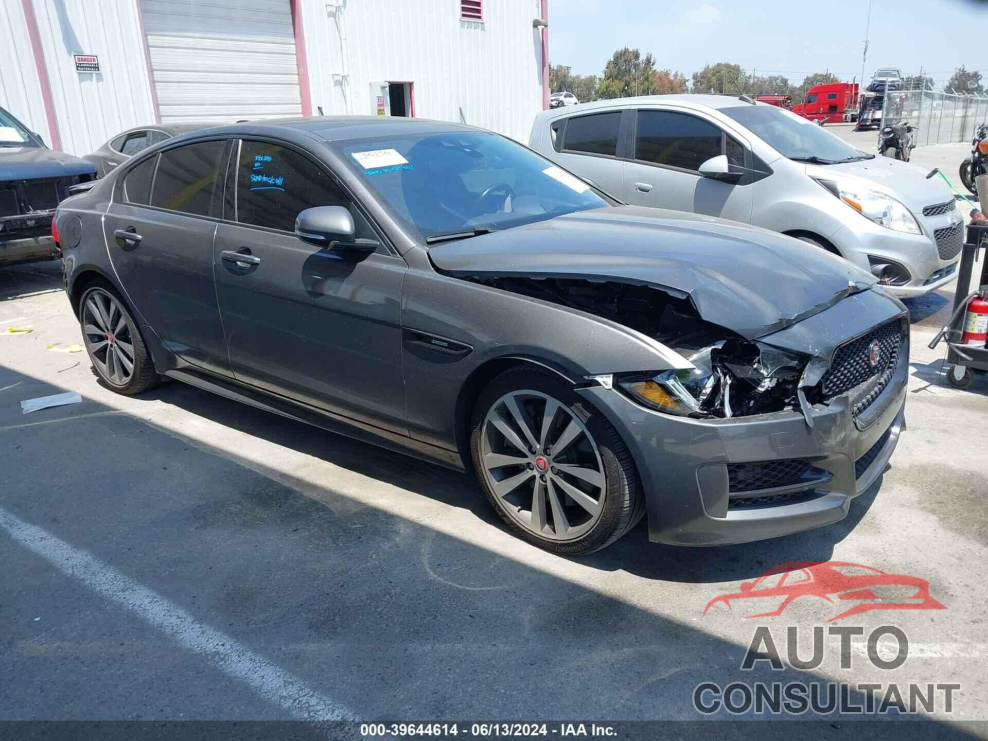 JAGUAR XE 2017 - SAJAF4BV6HA951605