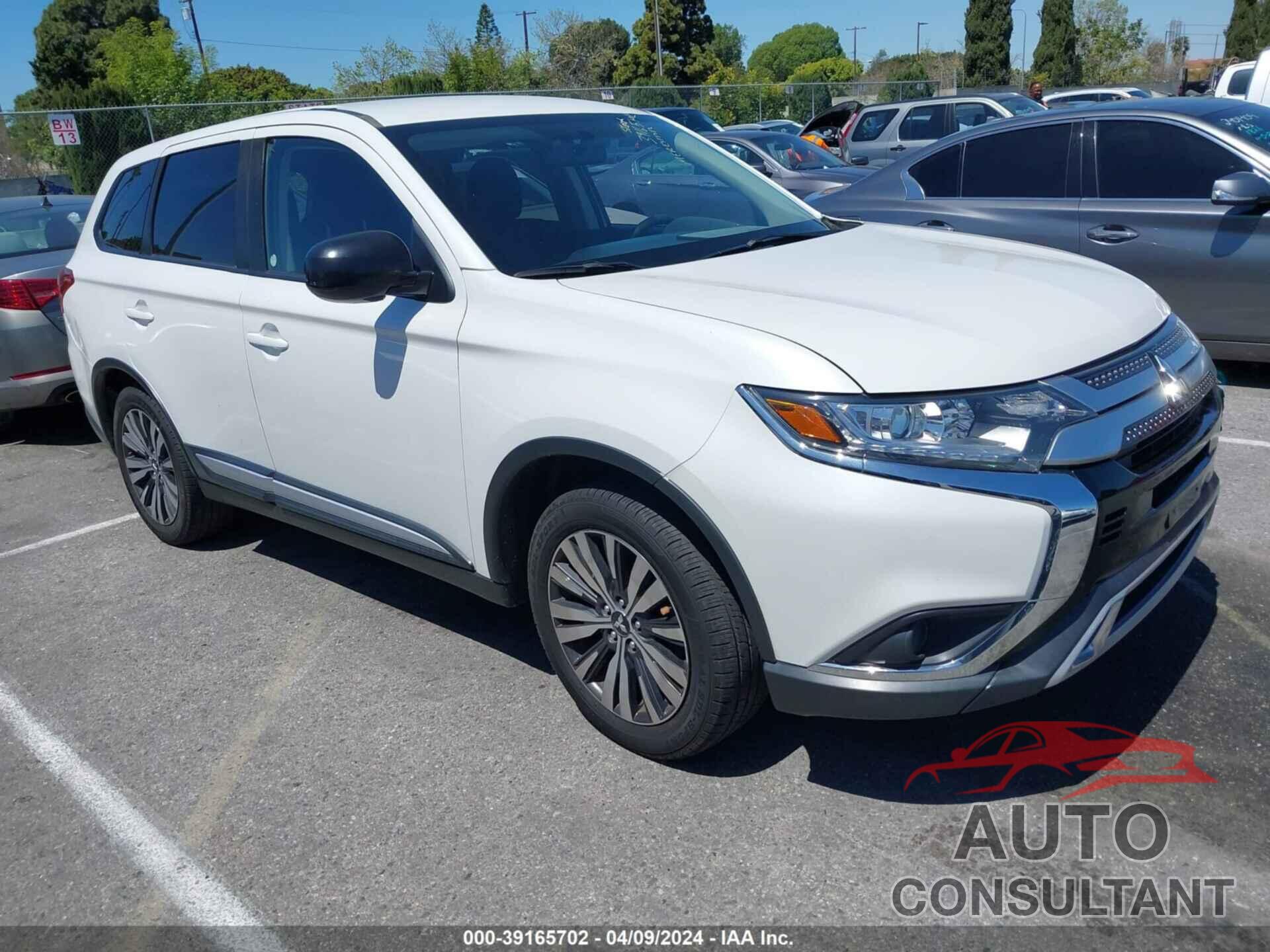 MITSUBISHI OUTLANDER 2019 - JA4AD2A31KZ012583