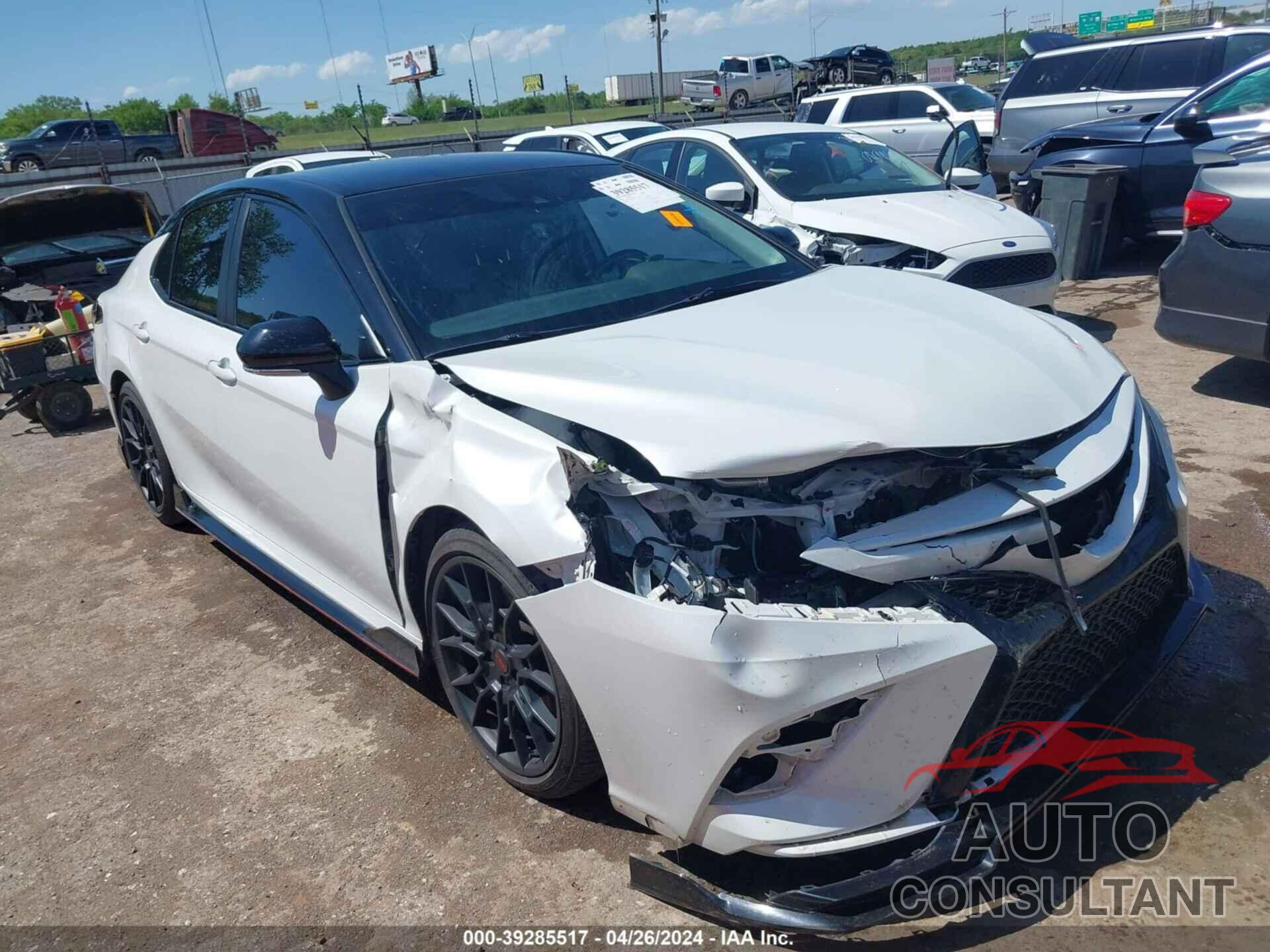 TOYOTA CAMRY 2022 - 4T1KZ1AK5NU070481