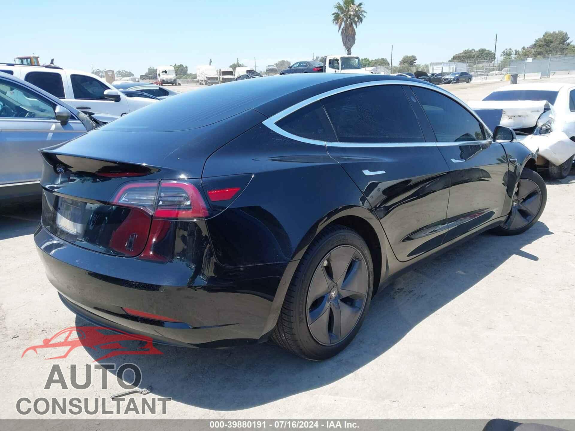 TESLA MODEL 3 2018 - 5YJ3E1EA2JF018671