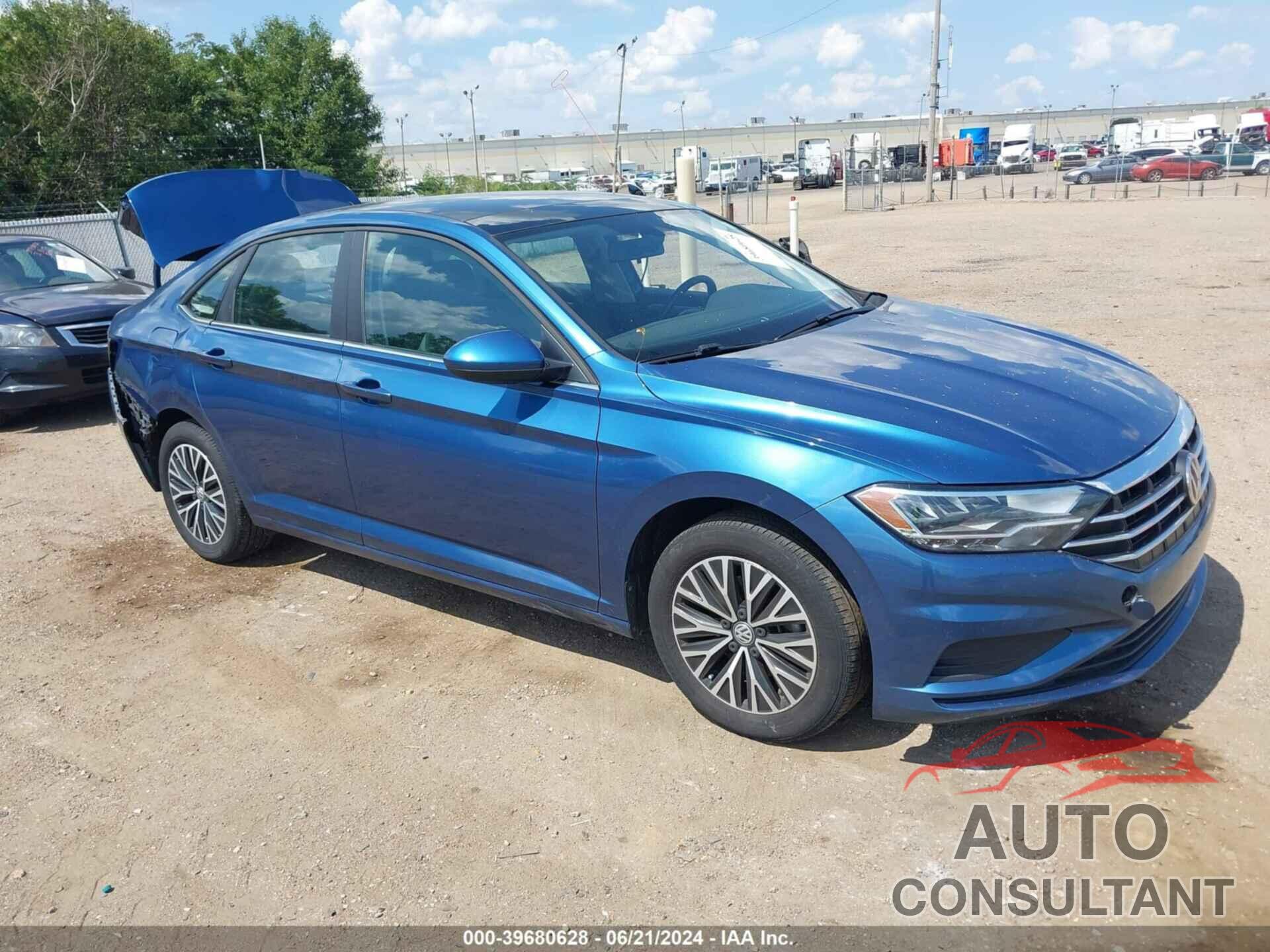 VOLKSWAGEN JETTA 2019 - 3VWC57BU5KM090976