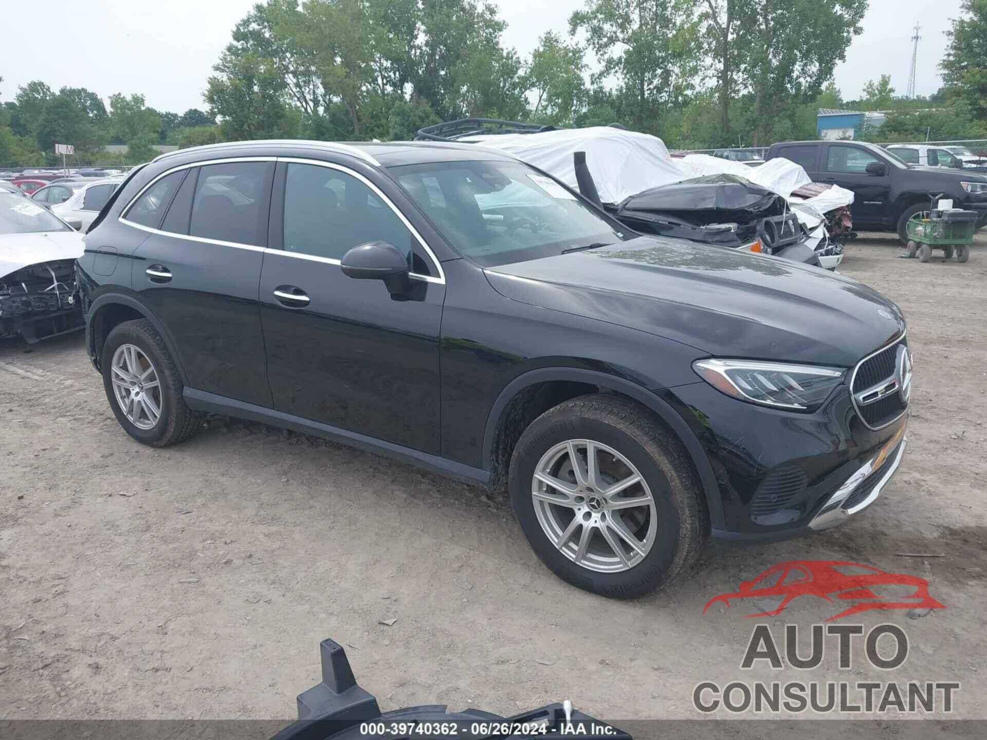MERCEDES-BENZ GLC 300 2023 - W1NKM4HB4PF024215