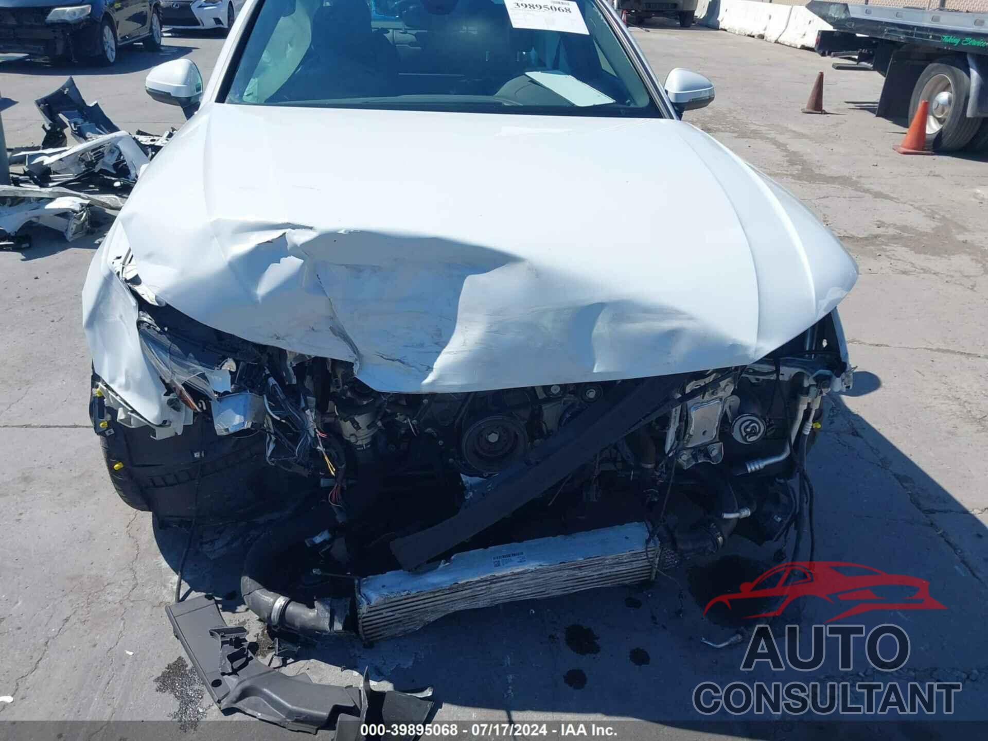 AUDI A4 2021 - WAUEAAF44MN006148
