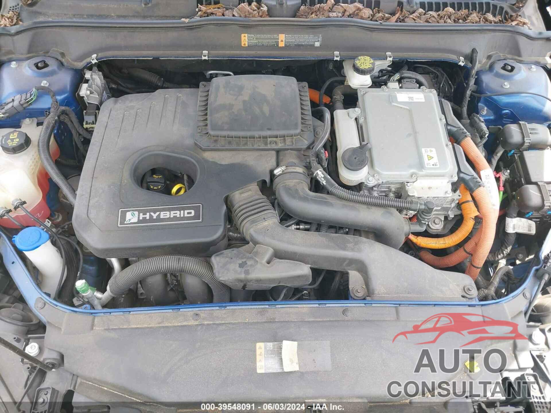 FORD FUSION HYBRID 2018 - 3FA6P0LU1JR116433