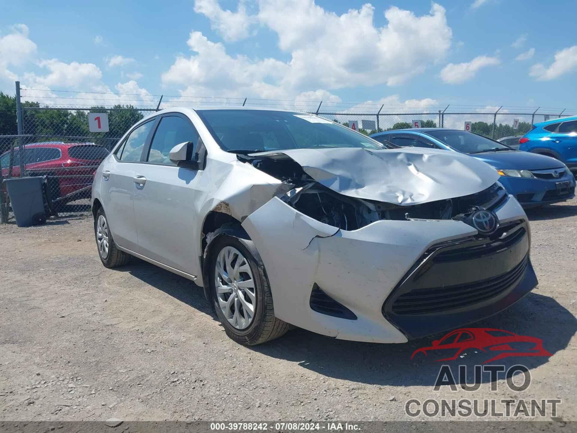 TOYOTA COROLLA 2017 - 2T1BURHE1HC958843
