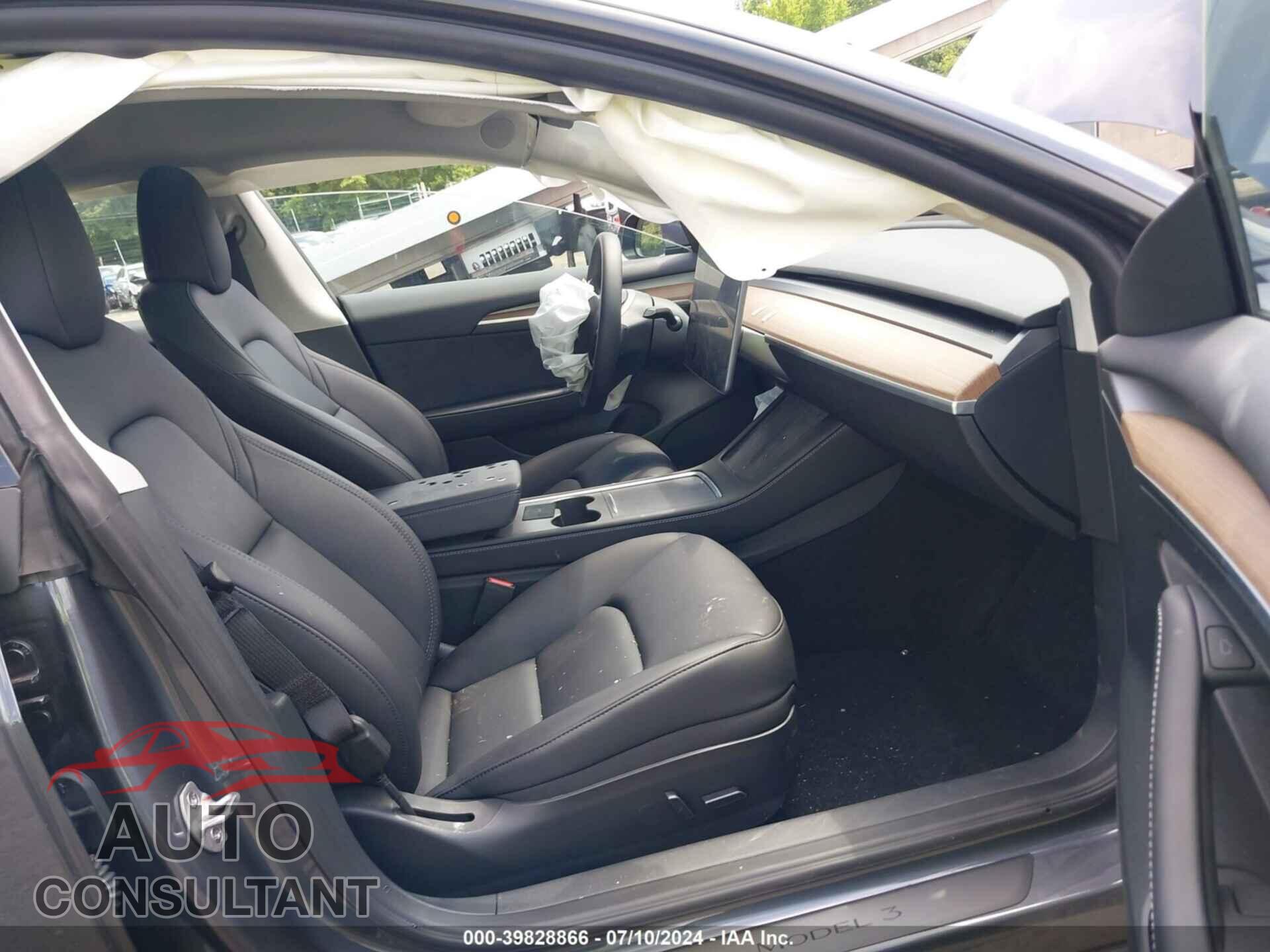 TESLA MODEL 3 2023 - 5YJ3E1EA3PF677187