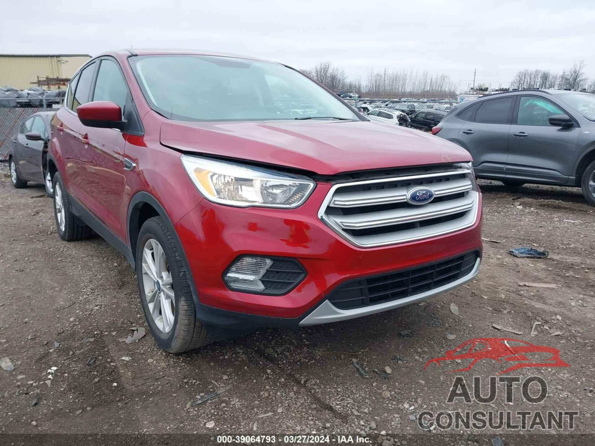 FORD ESCAPE 2019 - 1FMCU9GD9KUA32967