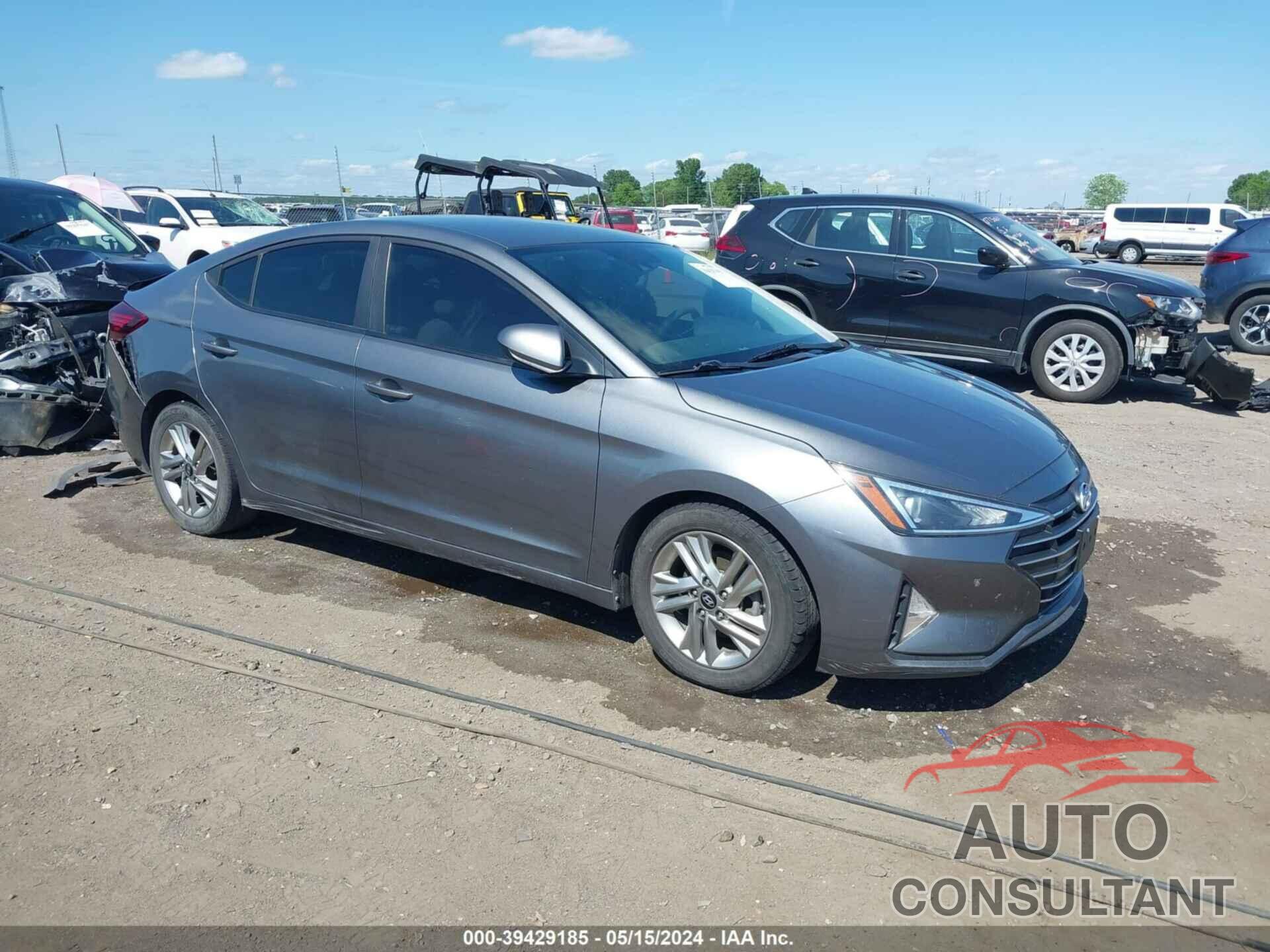 HYUNDAI ELANTRA 2019 - 5NPD84LFXKH424356