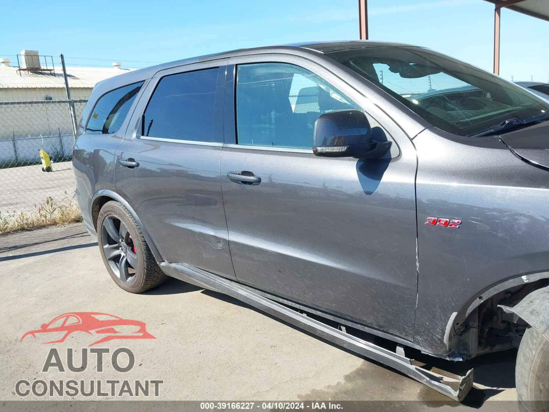 DODGE DURANGO 2018 - 1C4SDJGJ4JC456777