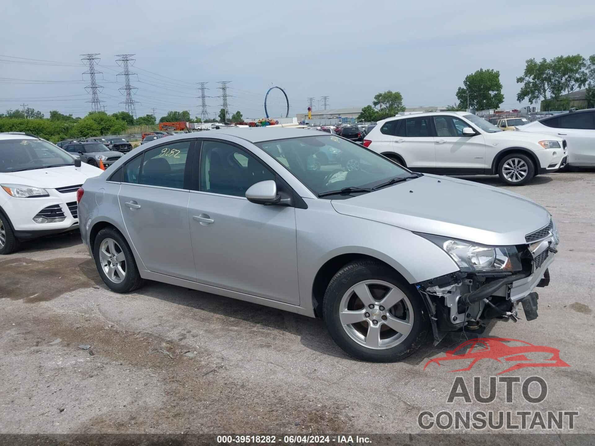 CHEVROLET CRUZE 2014 - 1G1PC5SB3E7477322