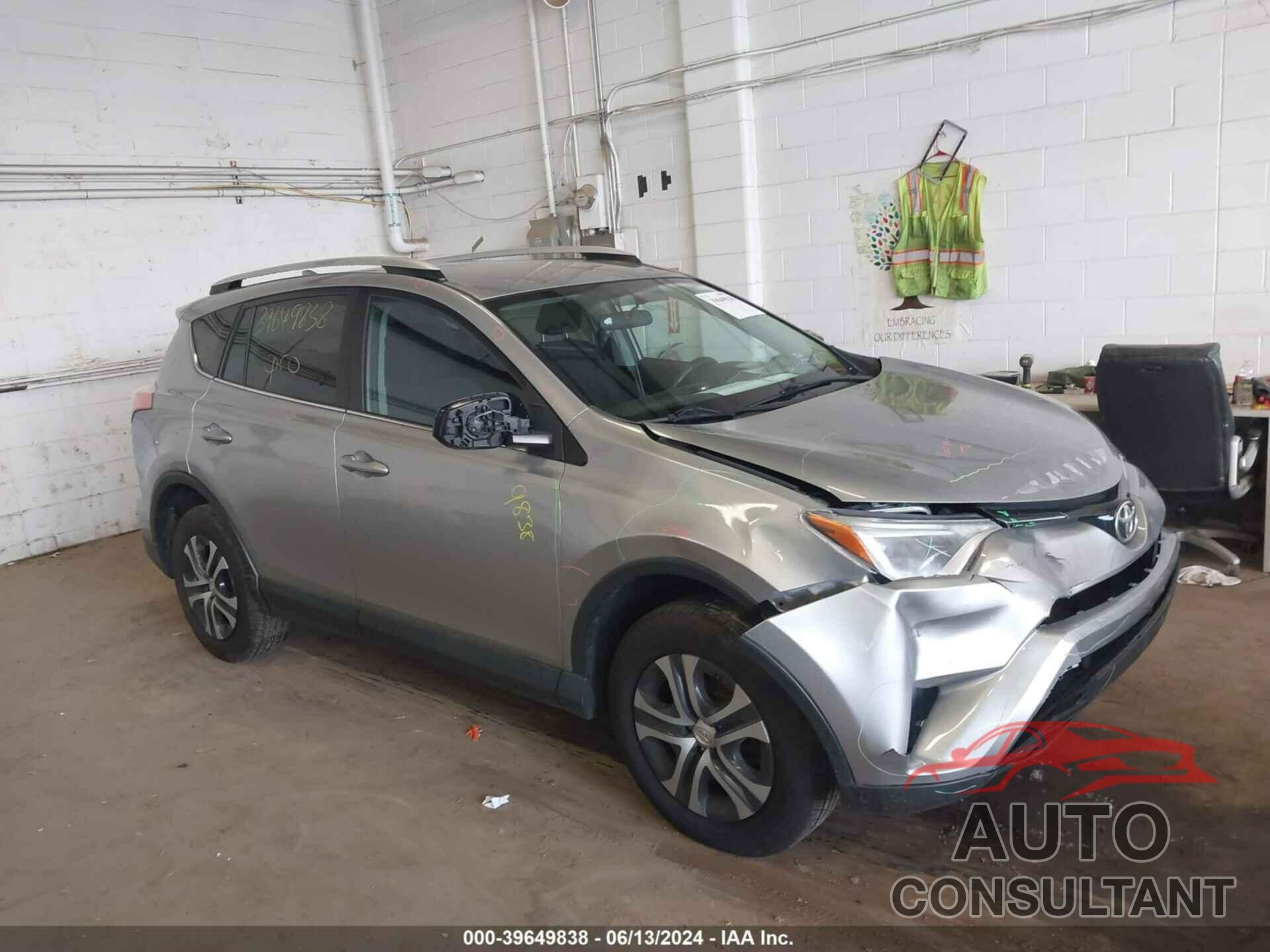 TOYOTA RAV4 2016 - 2T3ZFREV6GW240156