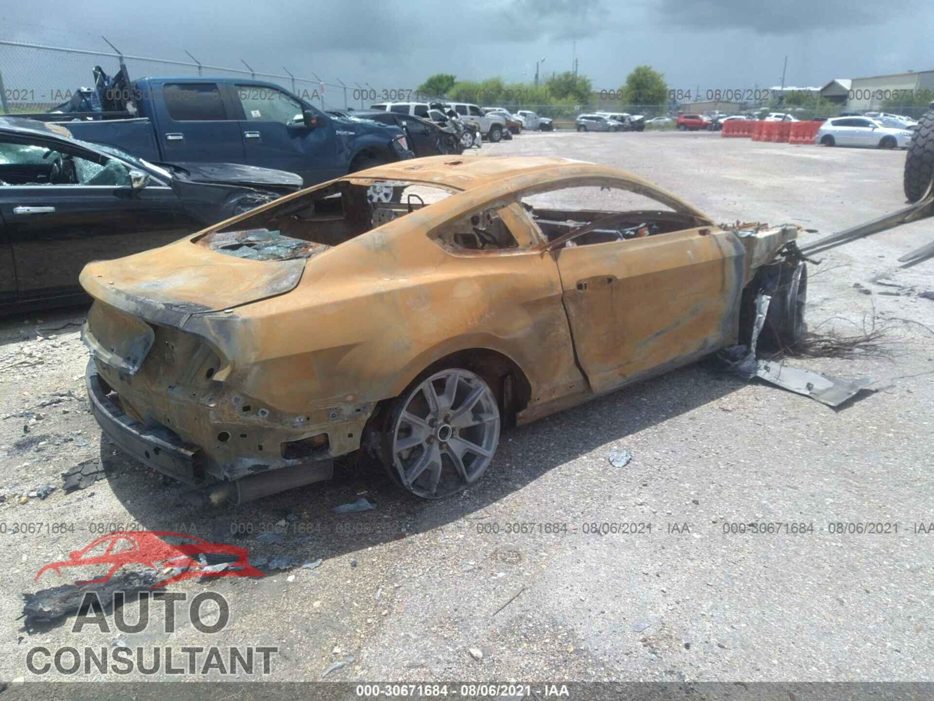 FORD MUSTANG 2017 - 1FA6P8CF7H5244673
