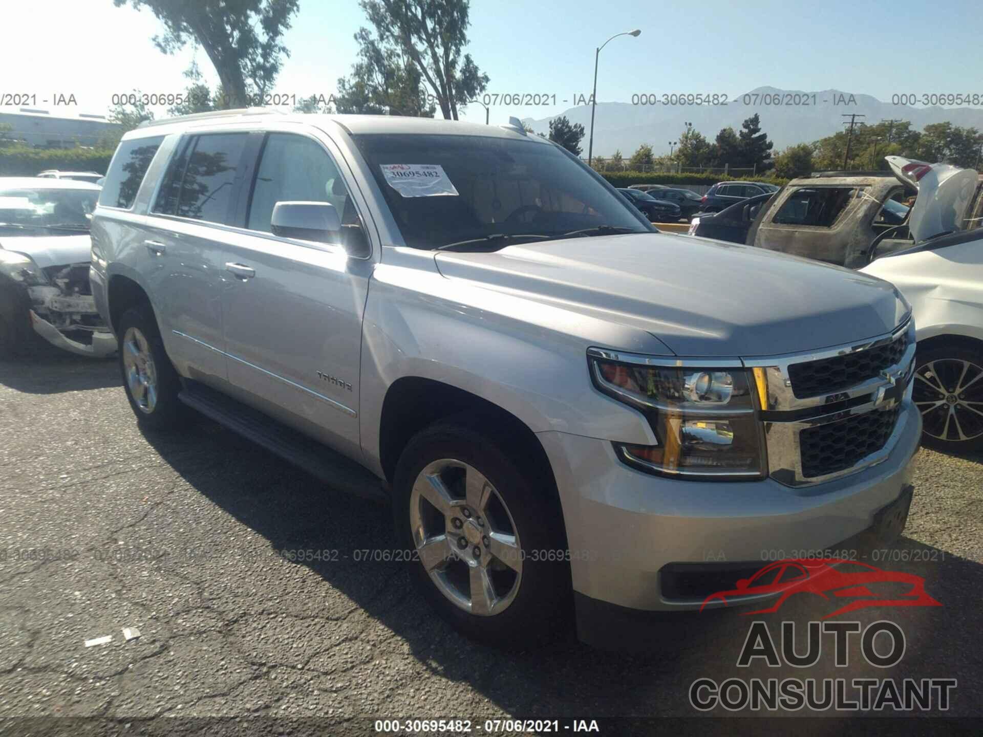 CHEVROLET TAHOE 2017 - 1GNSKAKC3HR354982