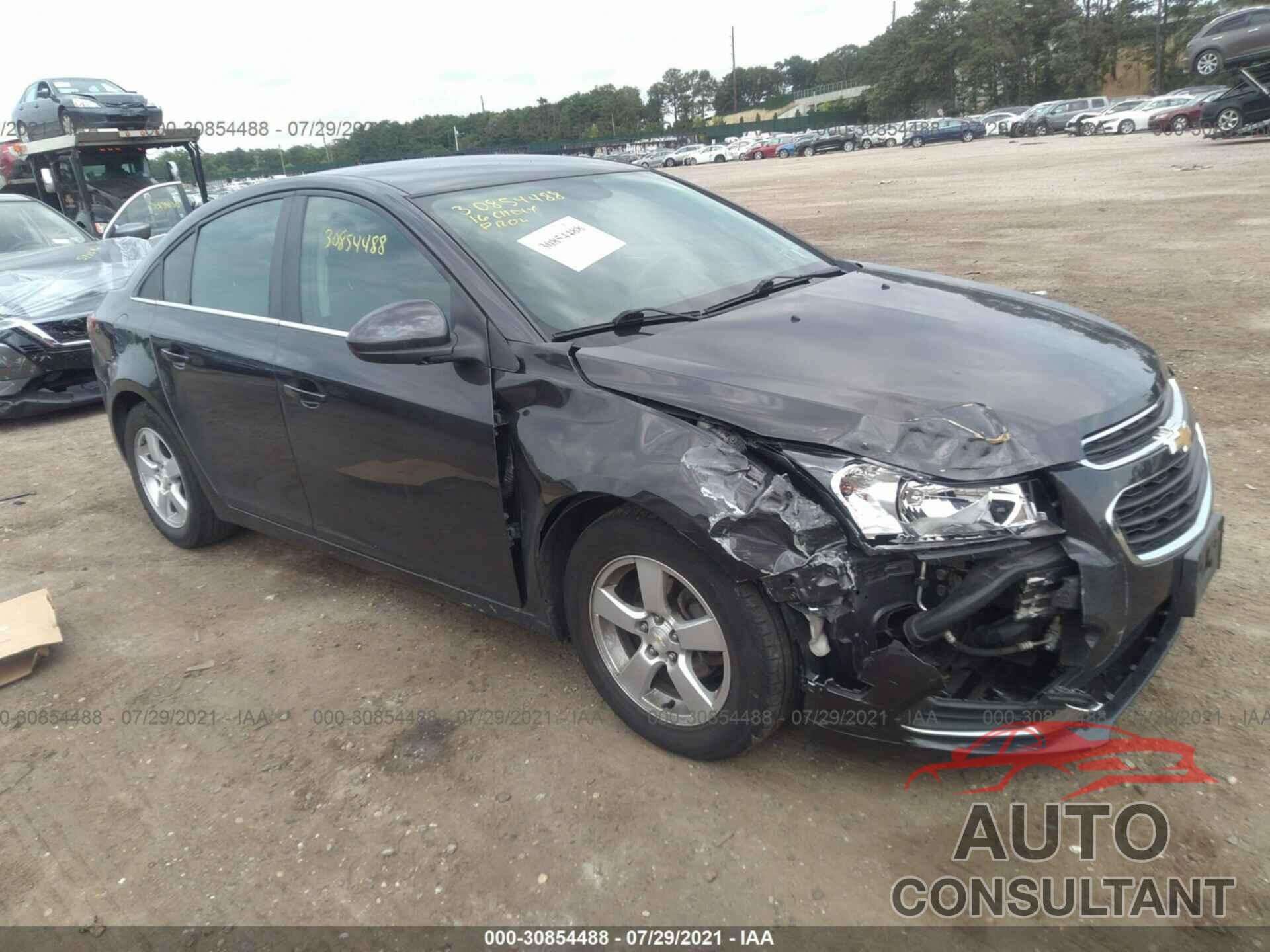 CHEVROLET CRUZE LIMITED 2016 - 1G1PE5SB6G7186035