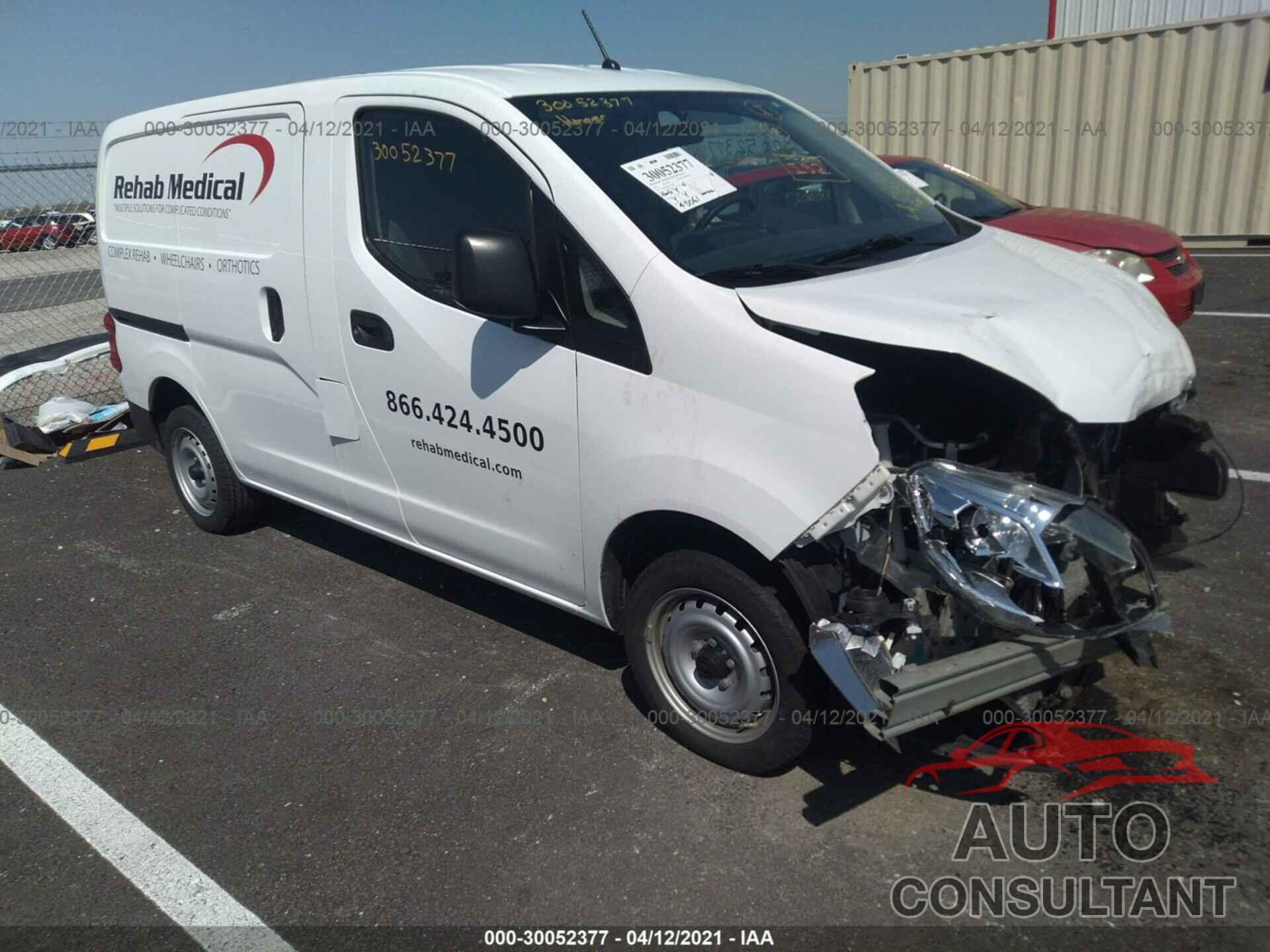 NISSAN NV200 COMPACT CARGO 2017 - 3N6CM0KN5HK712581