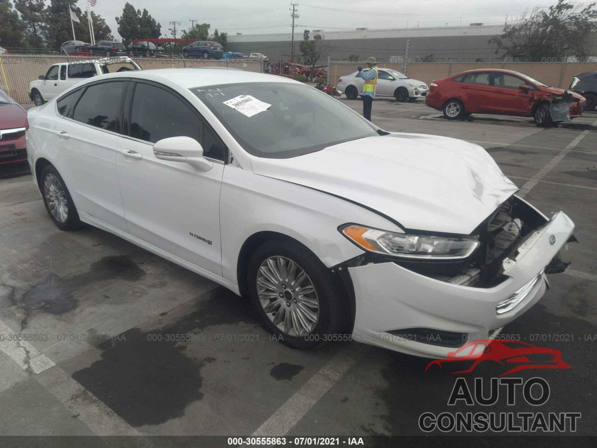 FORD FUSION 2016 - 3FA6P0LU1GR251422