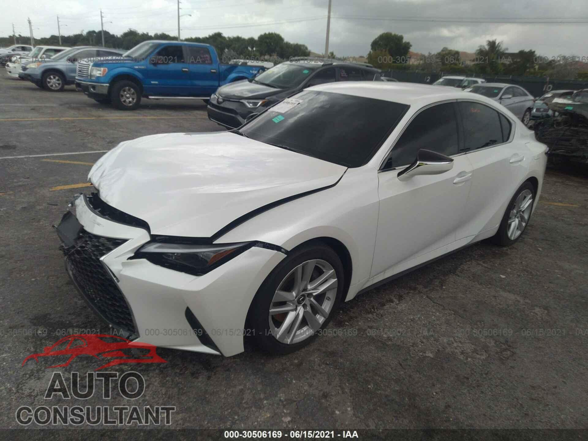 LEXUS IS 2021 - JTHAA1D20M5113585