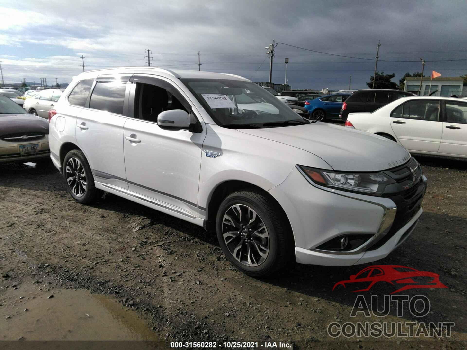 MITSUBISHI OUTLANDER PHEV 2018 - JA4J24A50JZ044216