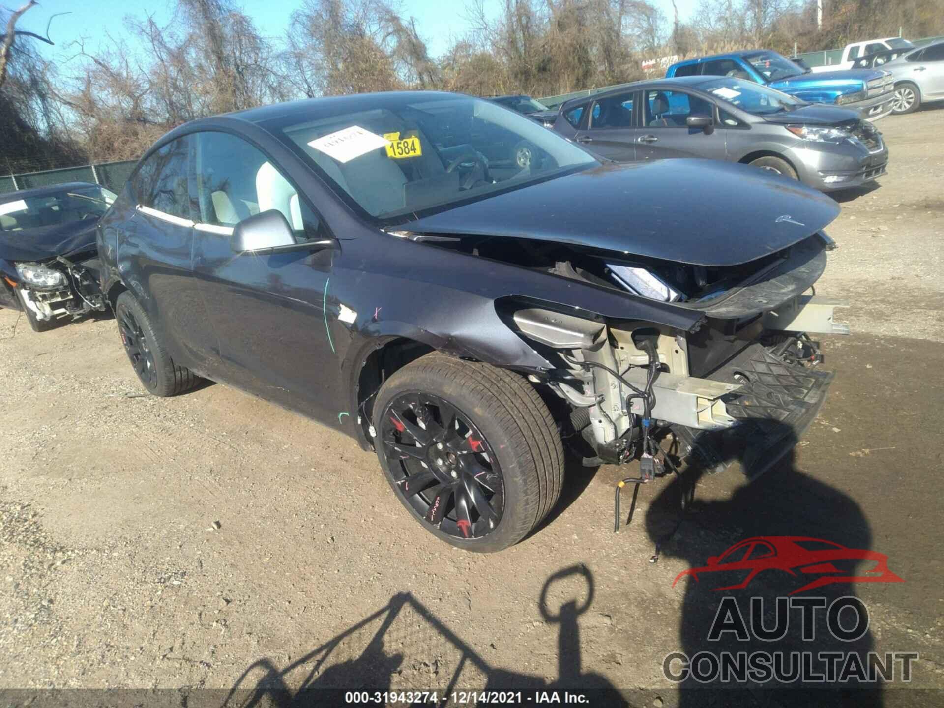 TESLA MODEL Y 2021 - 5YJYGDEE2MF125048