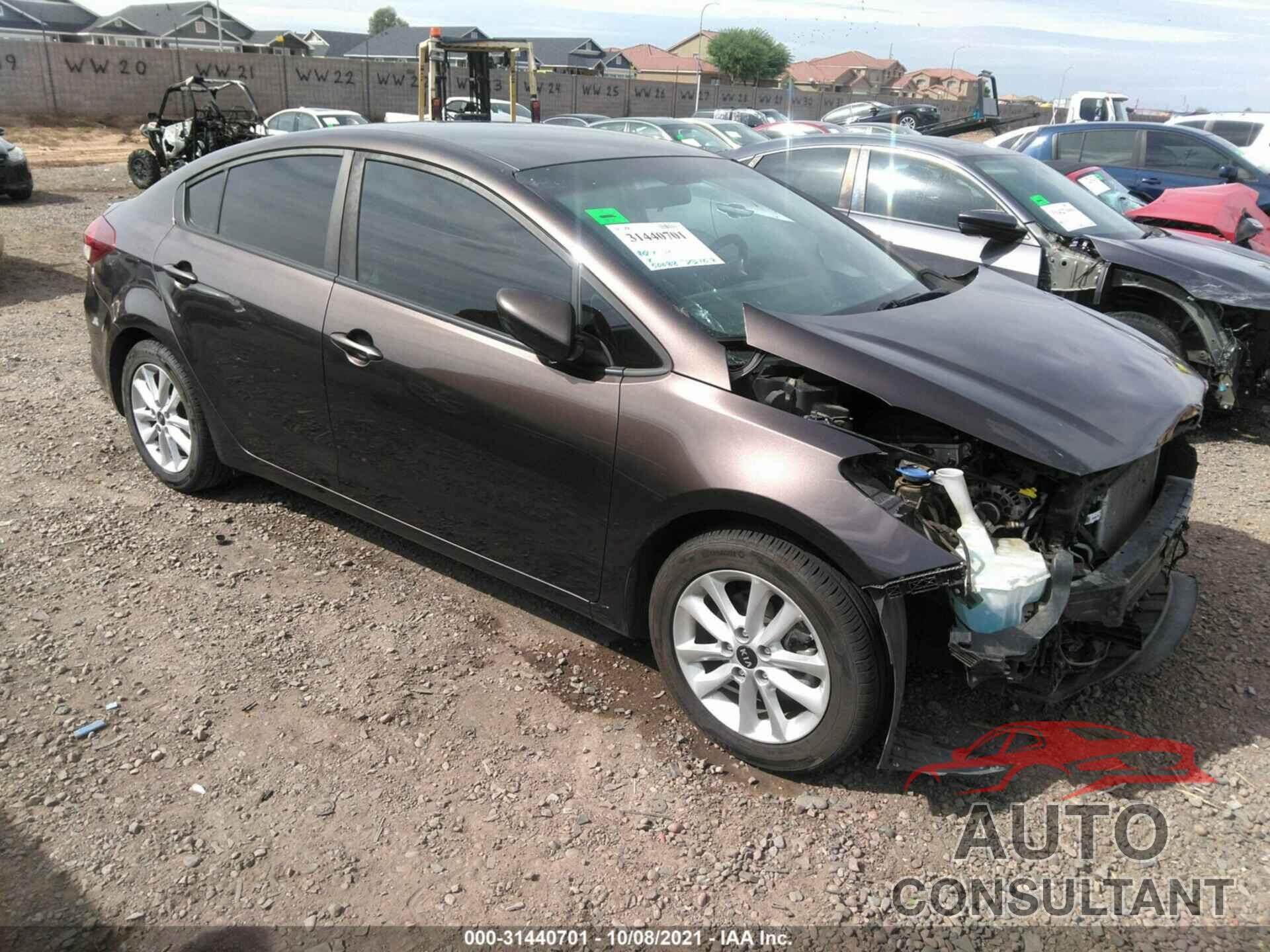 KIA FORTE 2017 - 3KPFL4A77HE131949