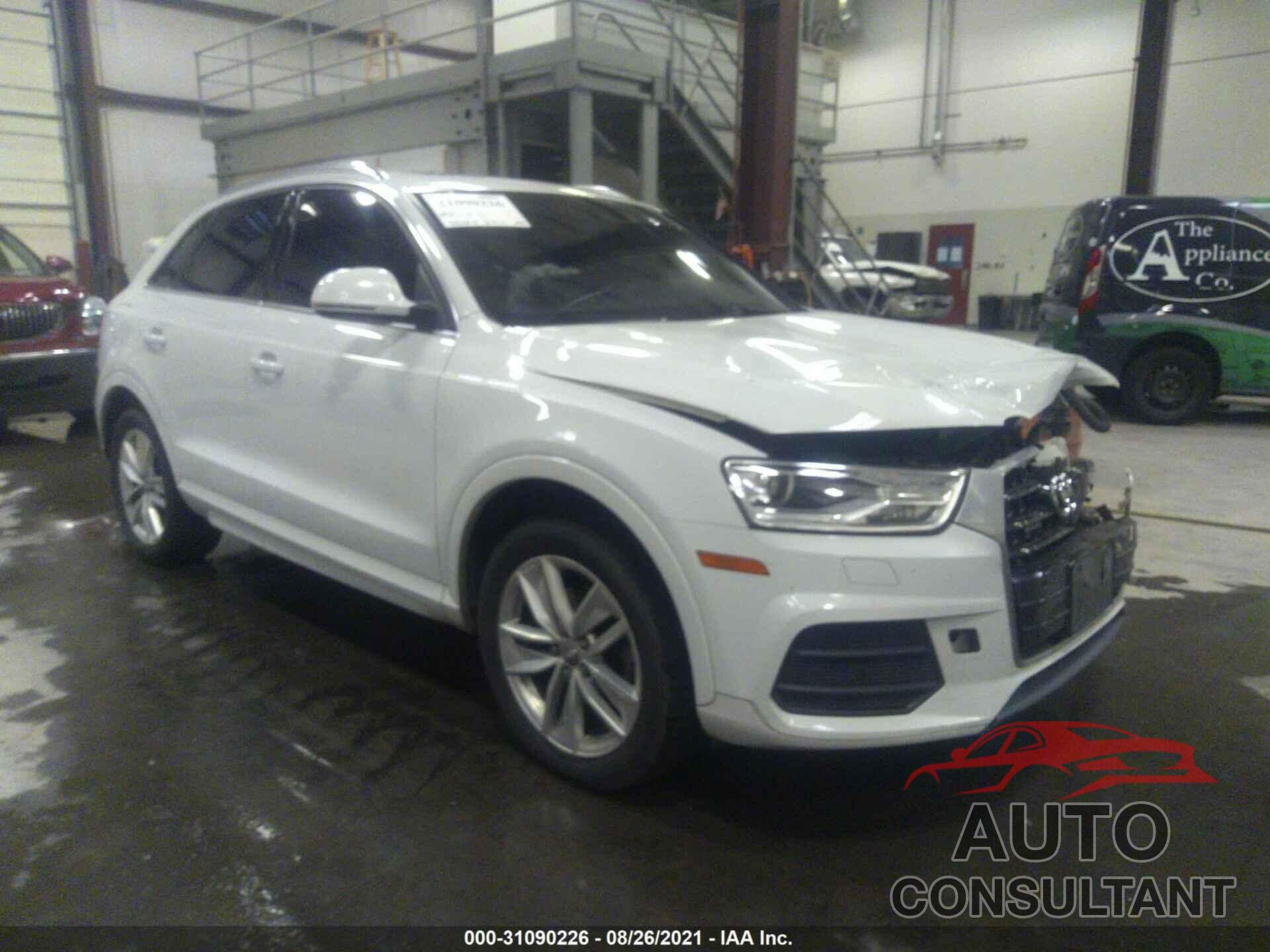 AUDI Q3 2017 - WA1JCCFS9HR002417