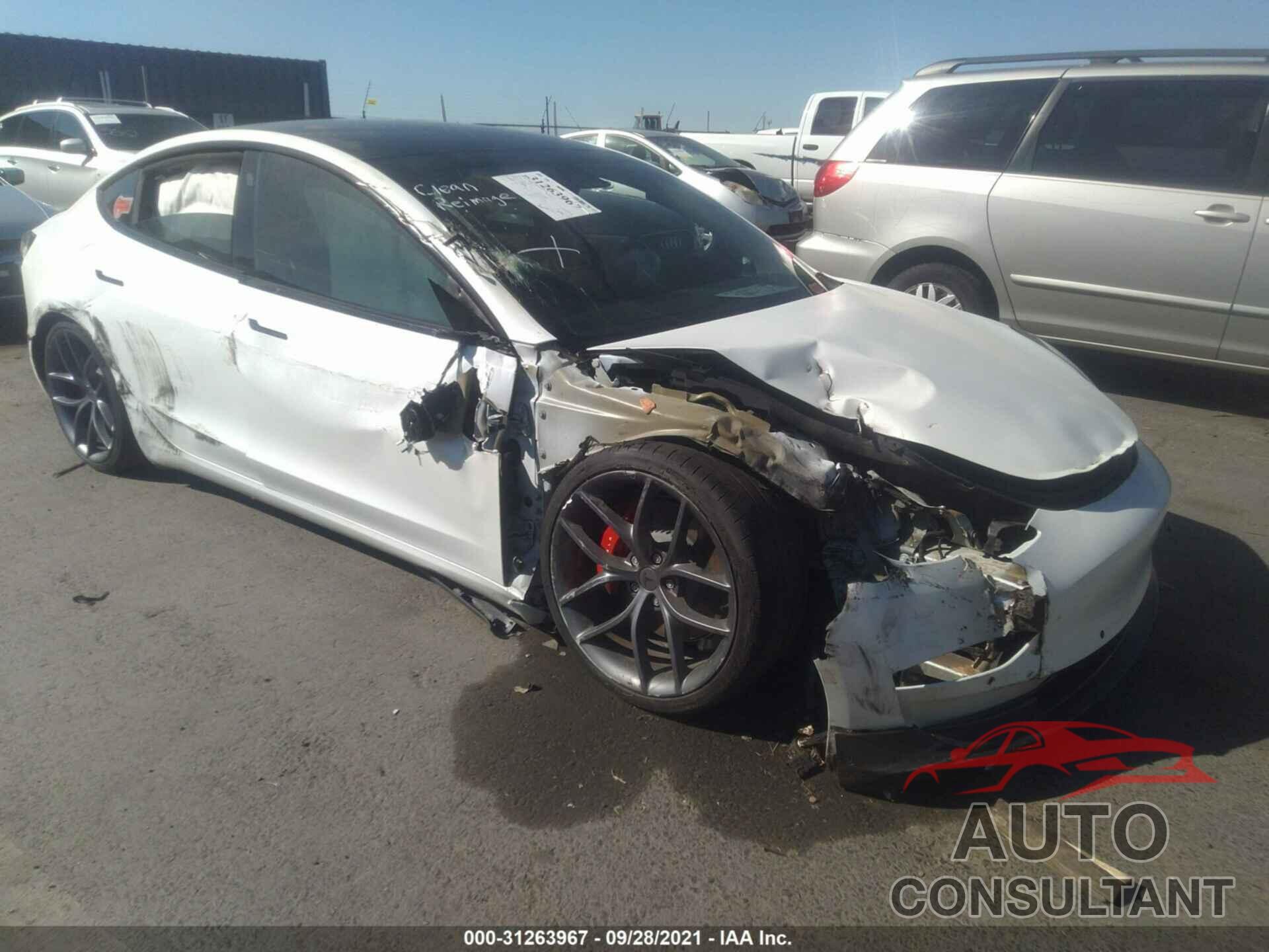 TESLA MODEL 3 2019 - 5YJ3E1EBXKF487212