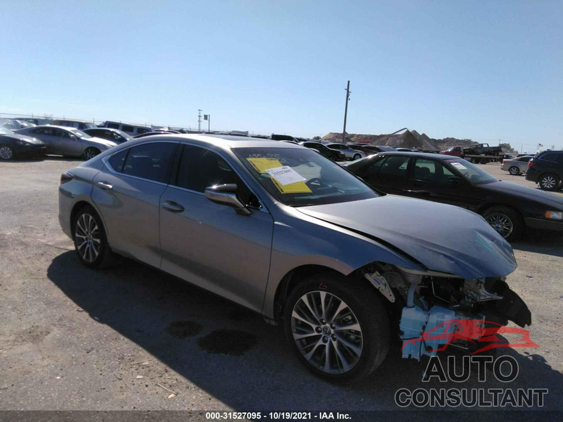 LEXUS ES 2021 - 58ADZ1B10MU094936