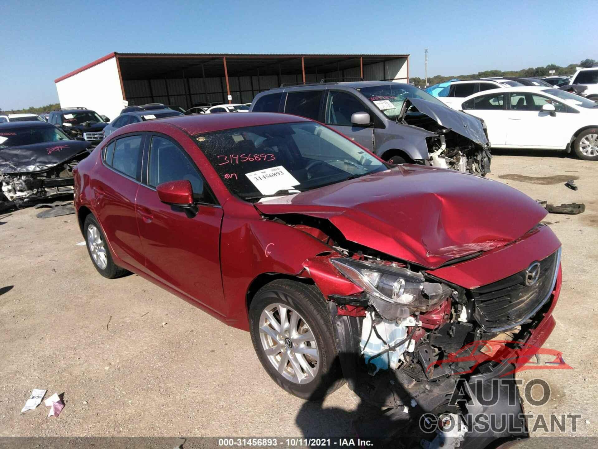 MAZDA MAZDA3 2016 - JM1BM1U77G1294186