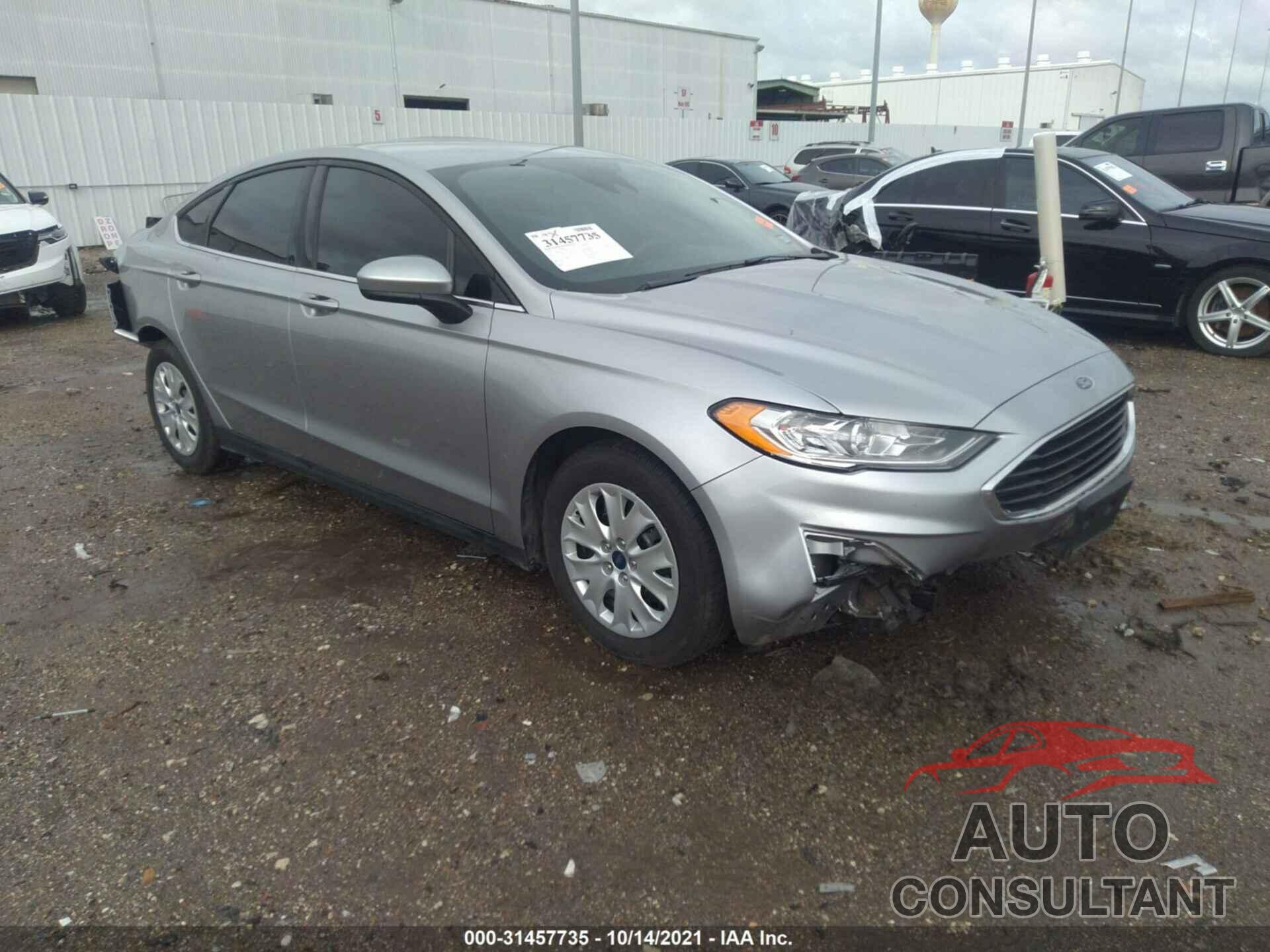 FORD FUSION 2020 - 3FA6P0G71LR253203
