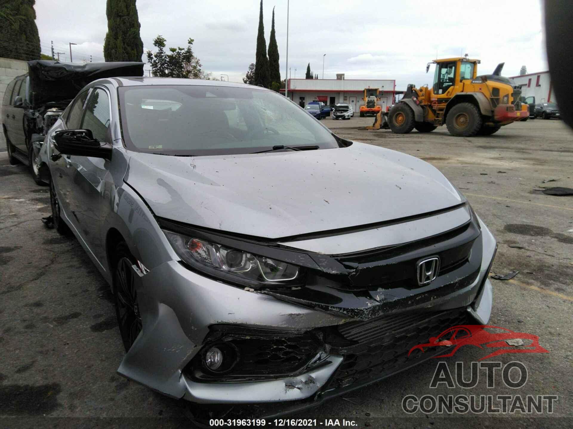 HONDA CIVIC HATCHBACK 2018 - SHHFK7H84JU402273