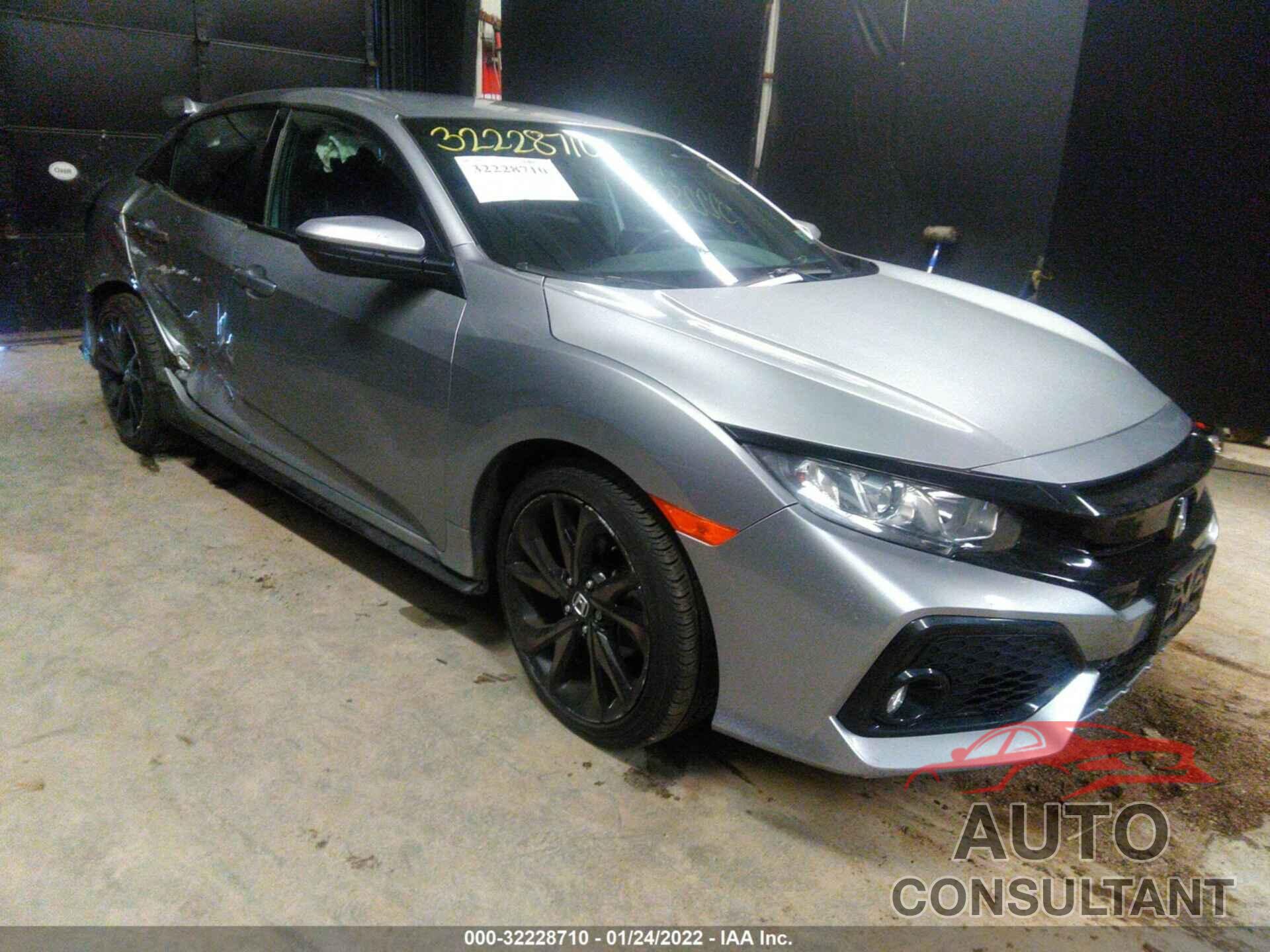 HONDA CIVIC HATCHBACK 2018 - SHHFK7H47JU426113