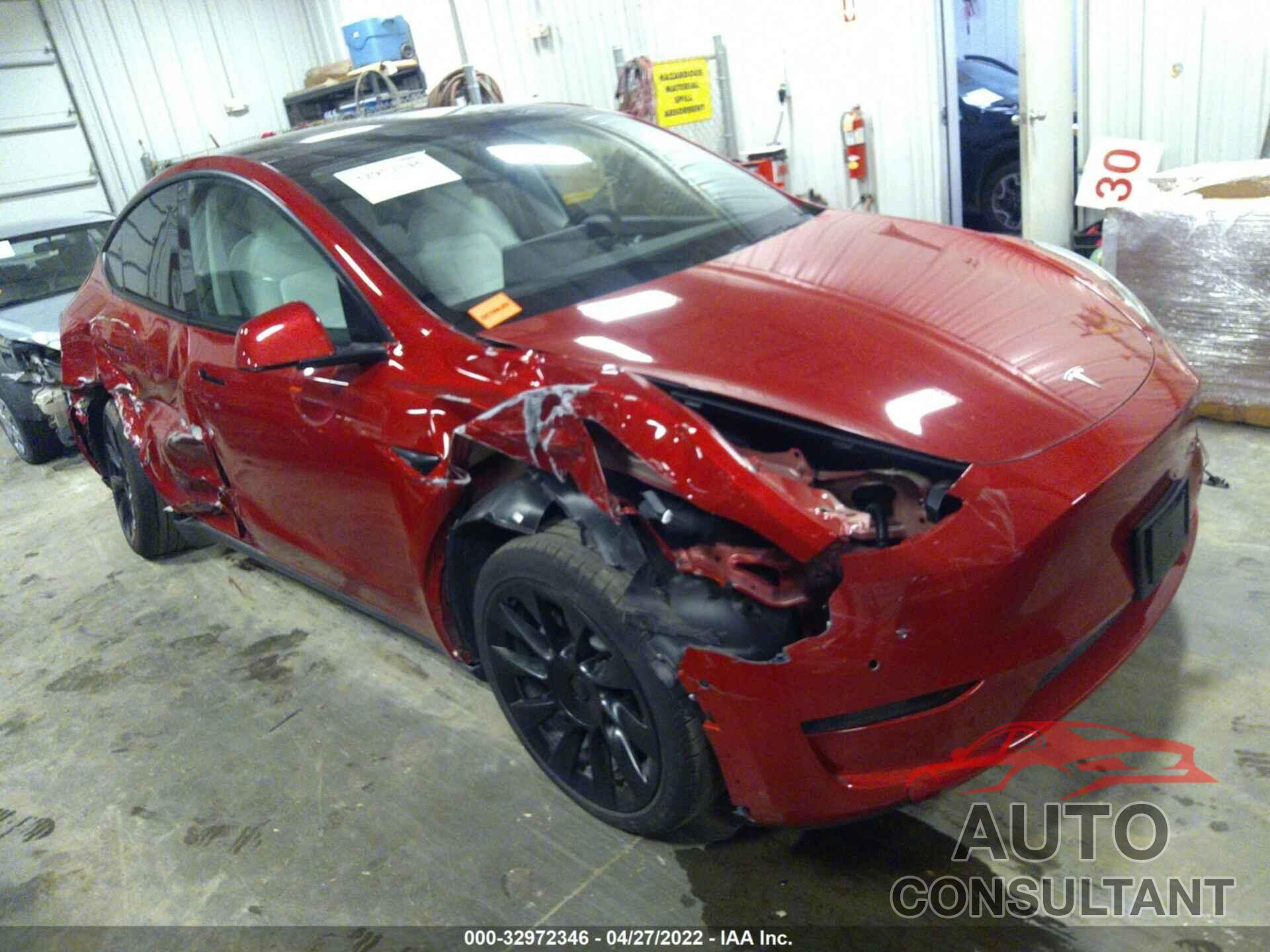 TESLA MODEL Y 2021 - 5YJYGDEE7MF085033