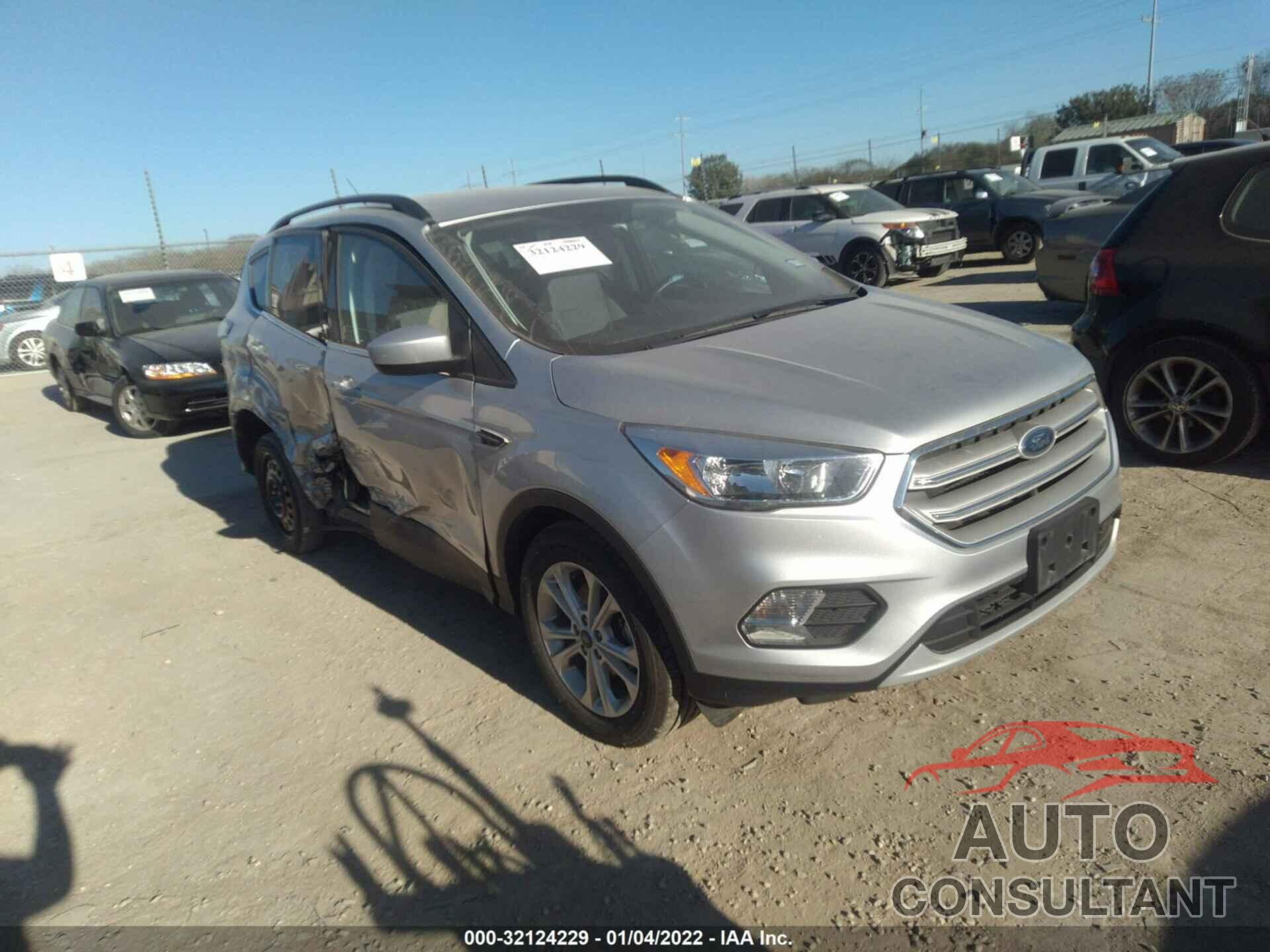FORD ESCAPE 2018 - 1FMCU0GD1JUD20119