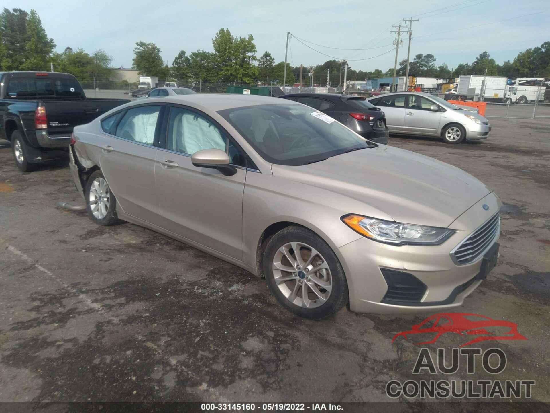 FORD FUSION 2019 - 3FA6P0HD8KR128833