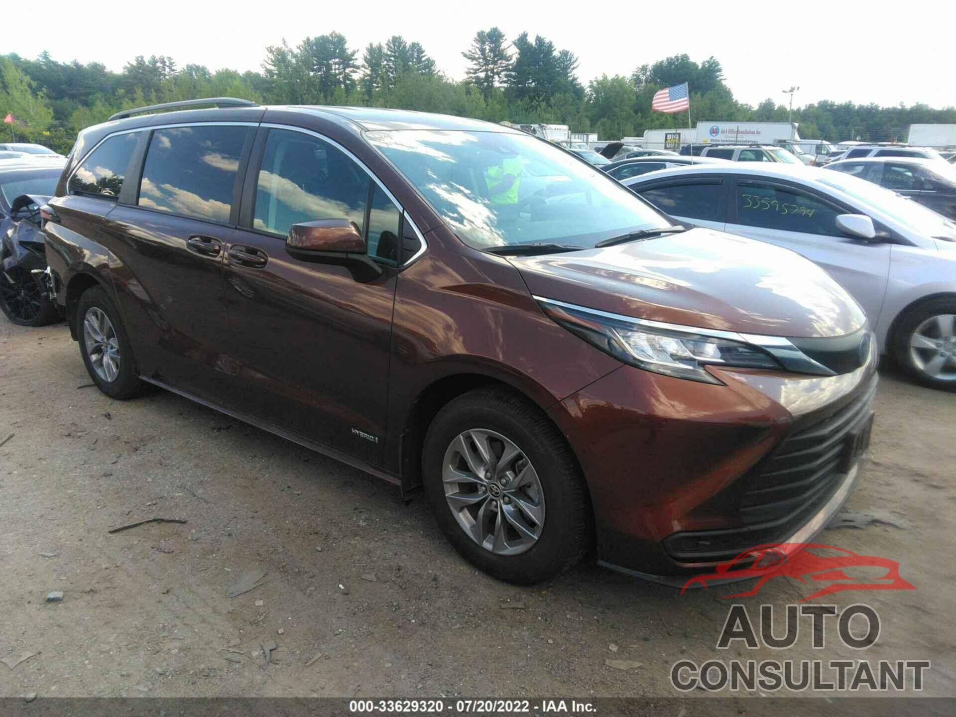 TOYOTA SIENNA 2021 - 5TDKRKEC1MS062555