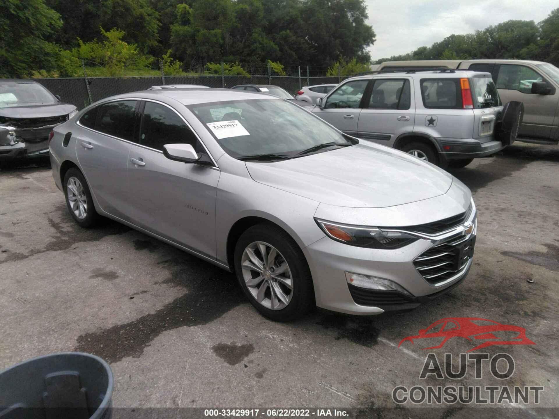CHEVROLET MALIBU 2022 - 1G1ZD5ST9NF121011