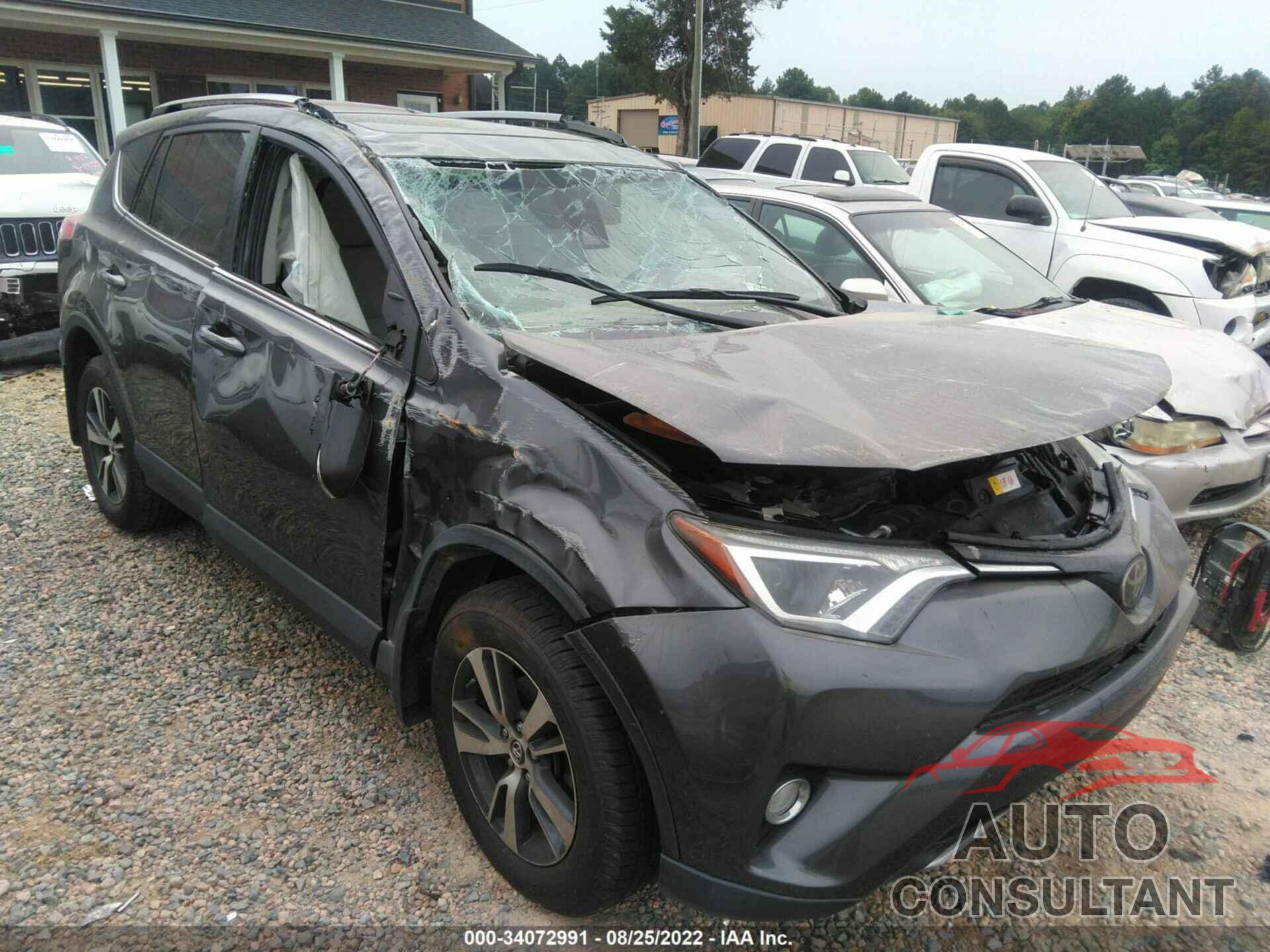 TOYOTA RAV4 2018 - JTMRFREV5JJ733719