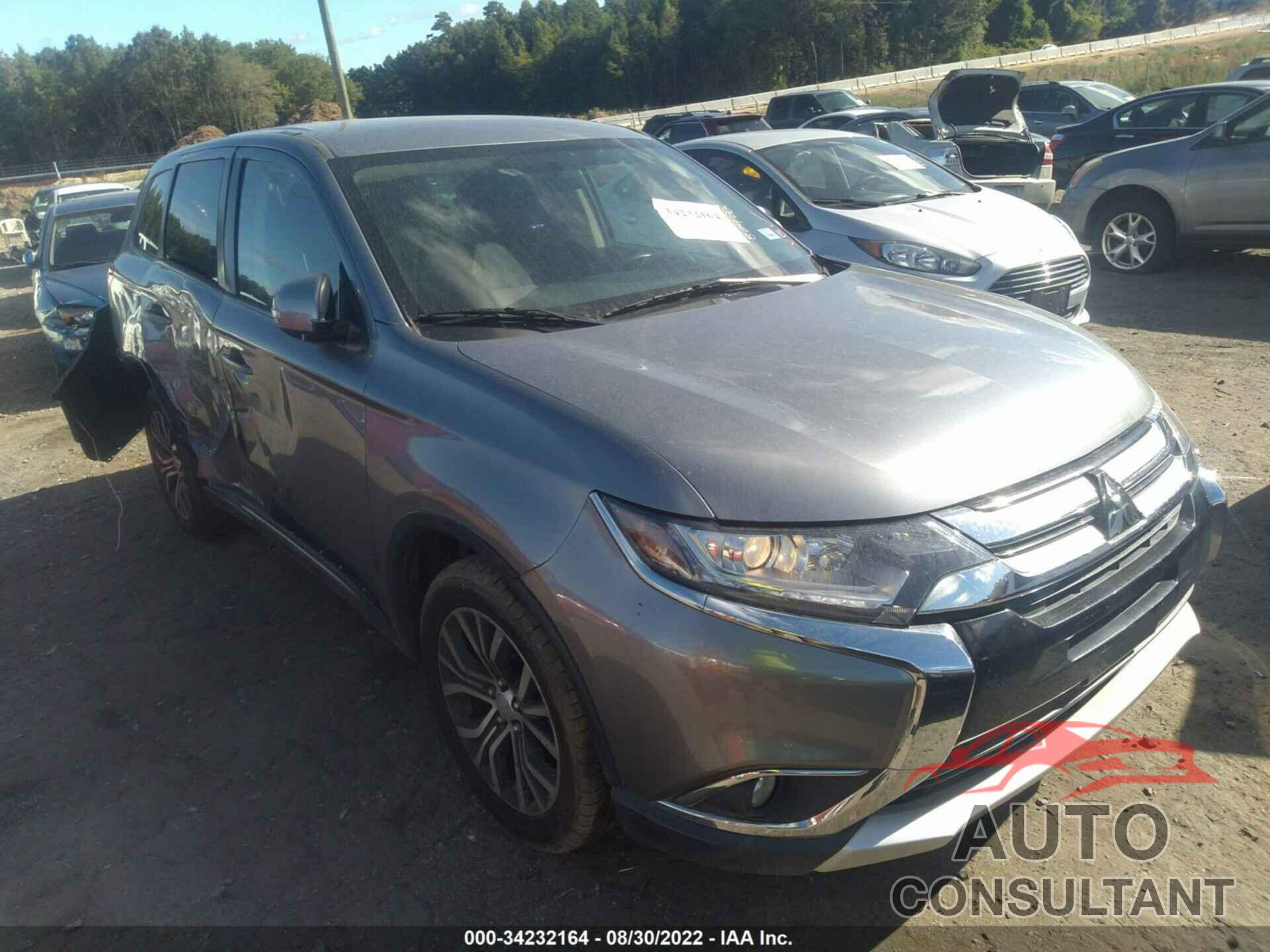 MITSUBISHI OUTLANDER 2018 - JA4AD3A33JZ017434