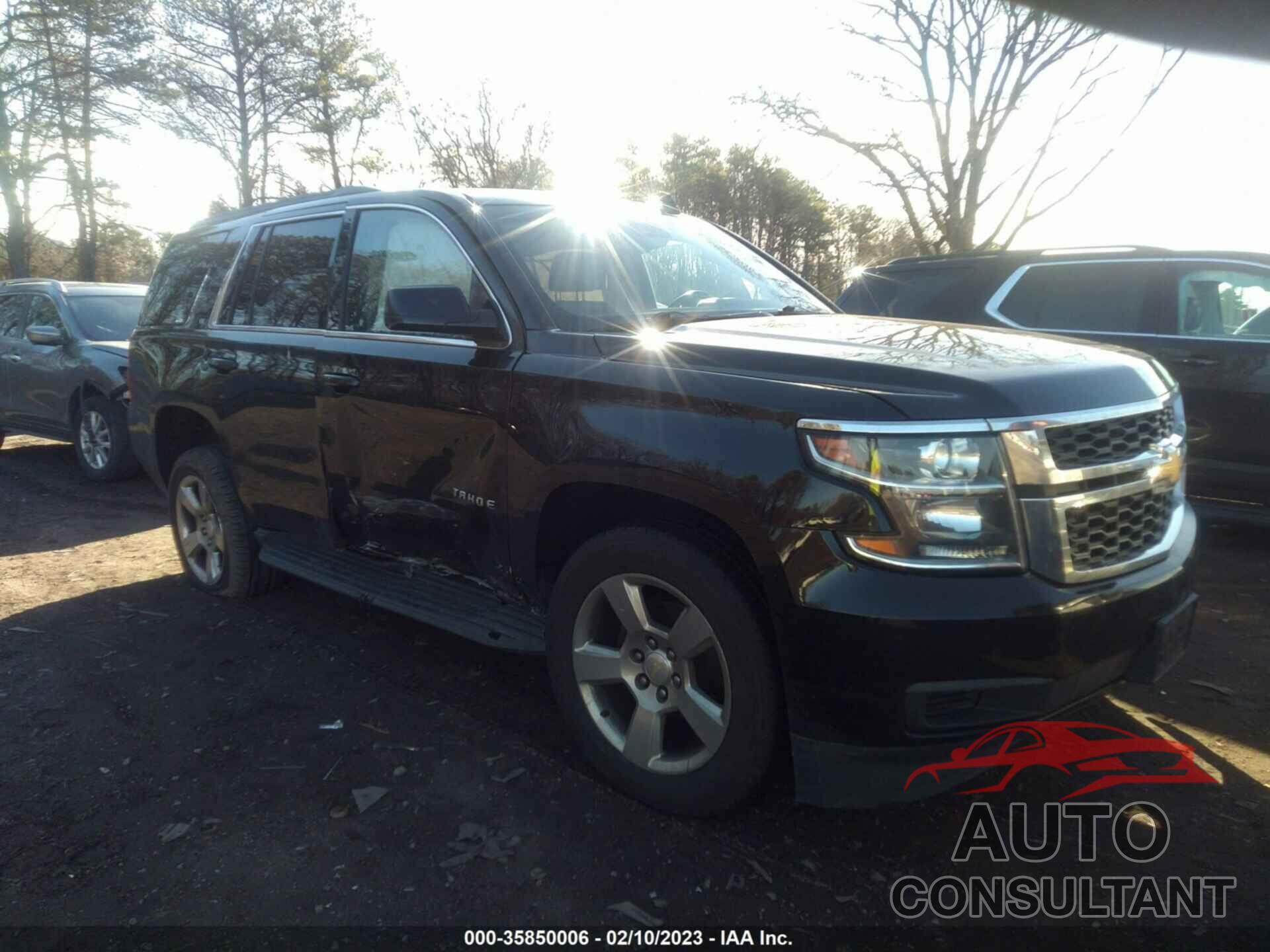 CHEVROLET TAHOE 2017 - 1GNSKBKC9HR386325