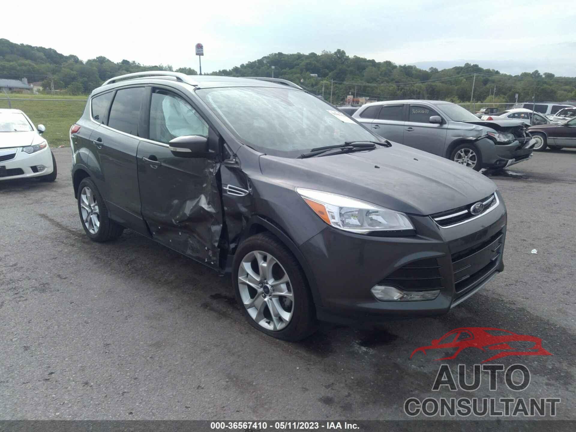 FORD ESCAPE 2016 - 1FMCU0JX4GUC24187