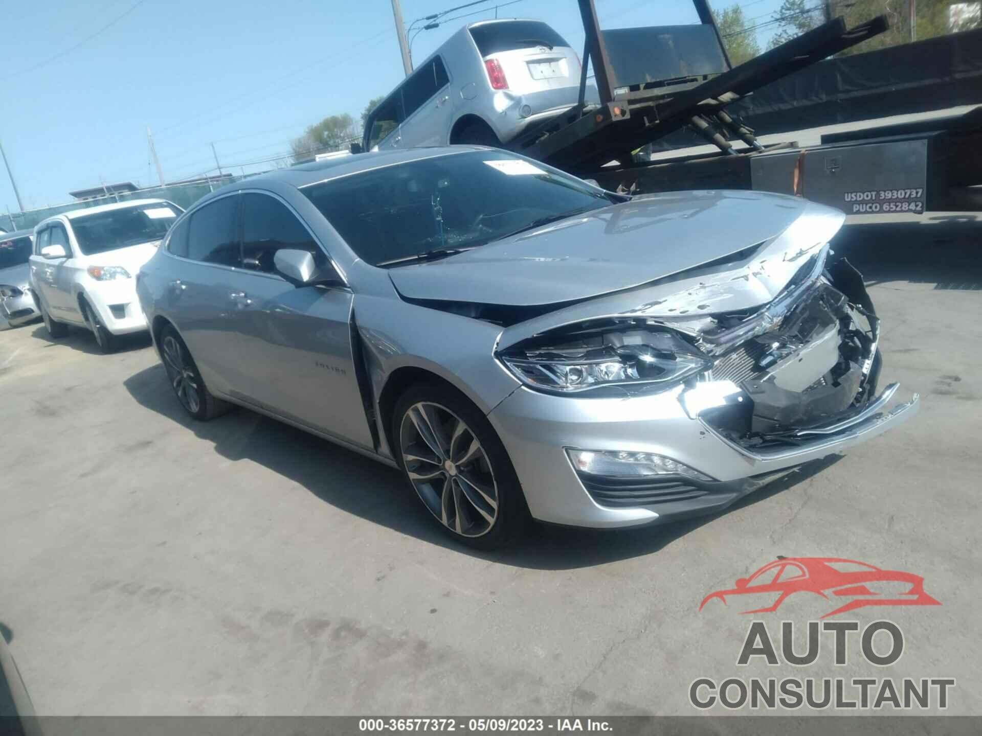 CHEVROLET MALIBU 2020 - 1G1ZE5SX9LF010083