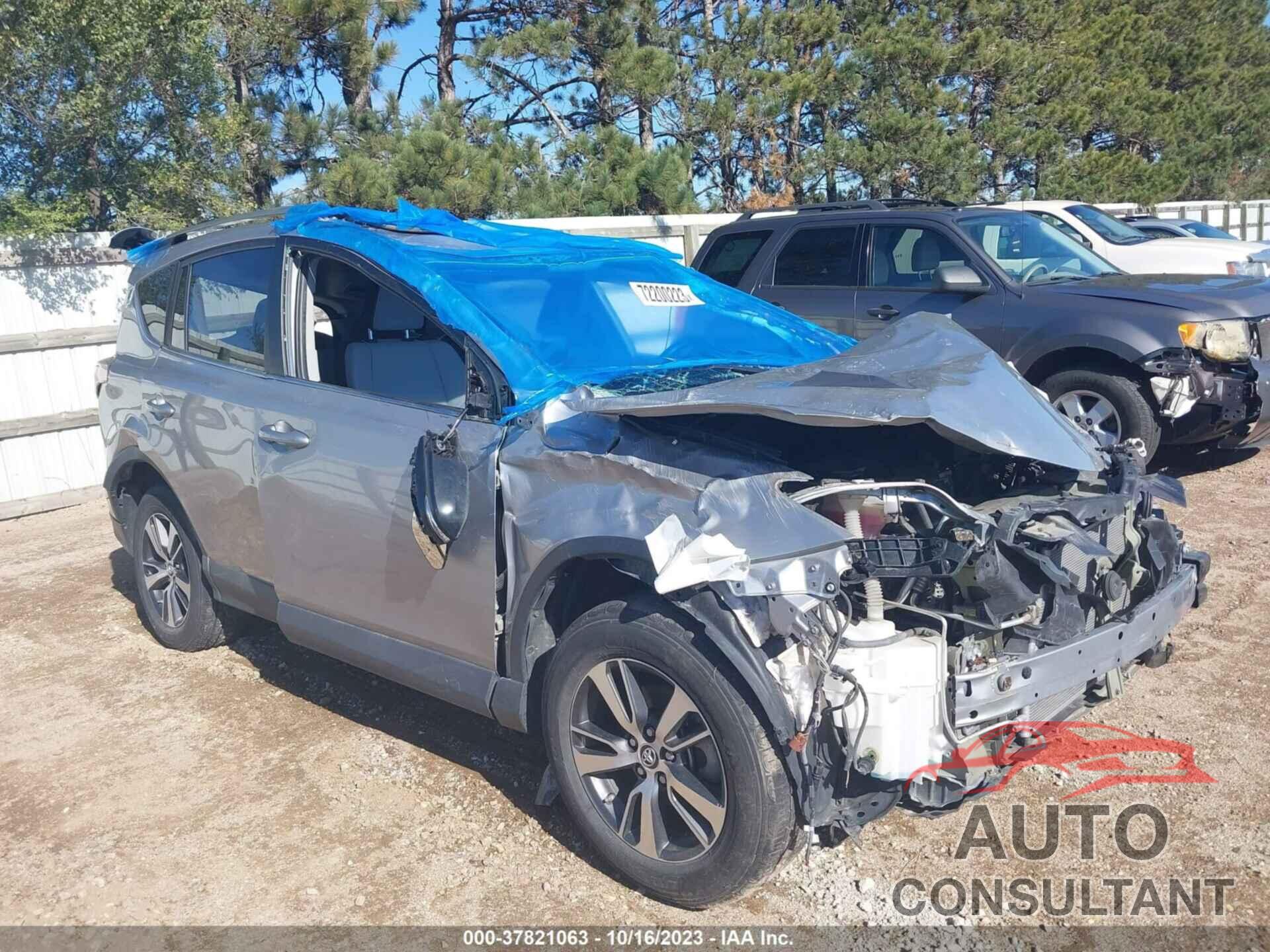 TOYOTA RAV4 2017 - 2T3RFREV2HW587792
