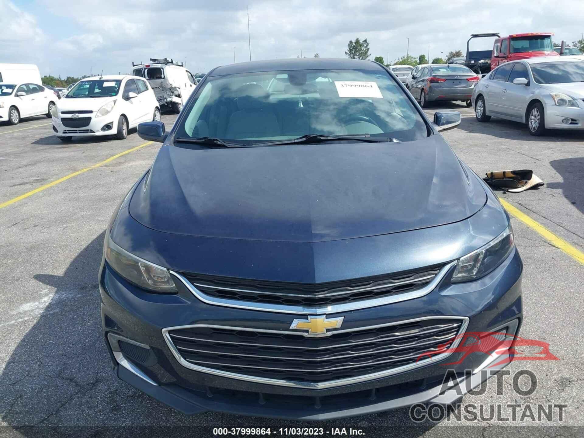 CHEVROLET MALIBU 2017 - 1G1ZE5ST5HF134579